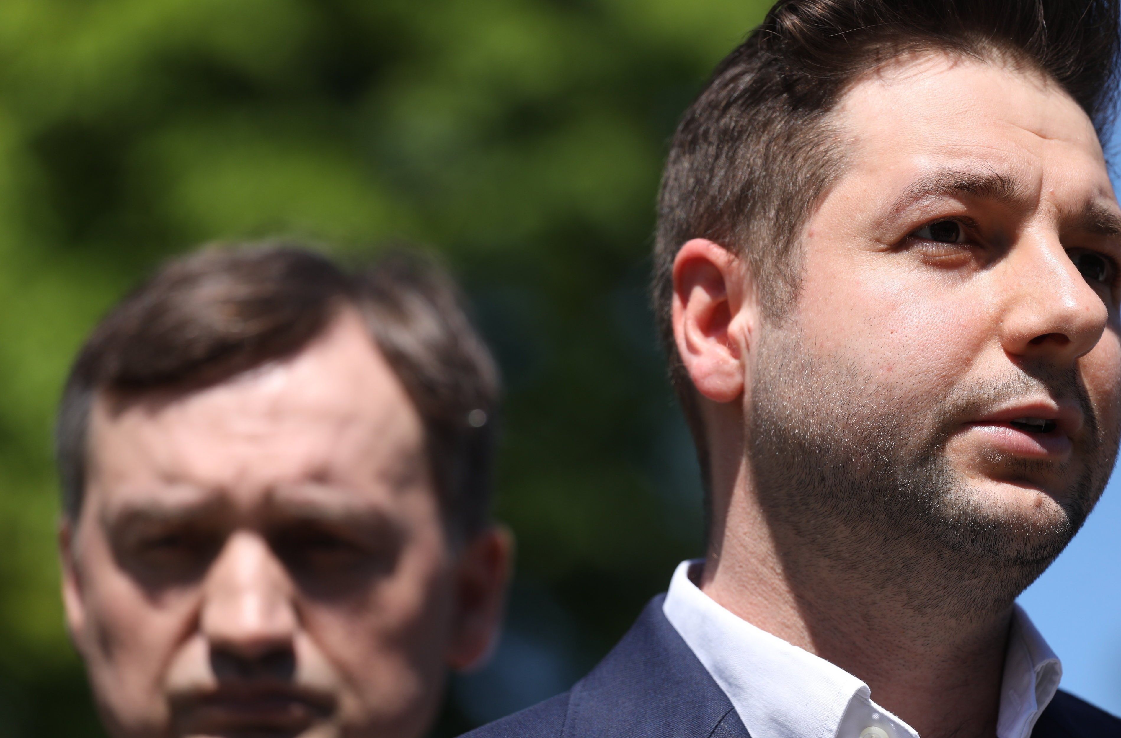Patryk Jaki i Zbigniew Ziobro podczas konferencji prasowej