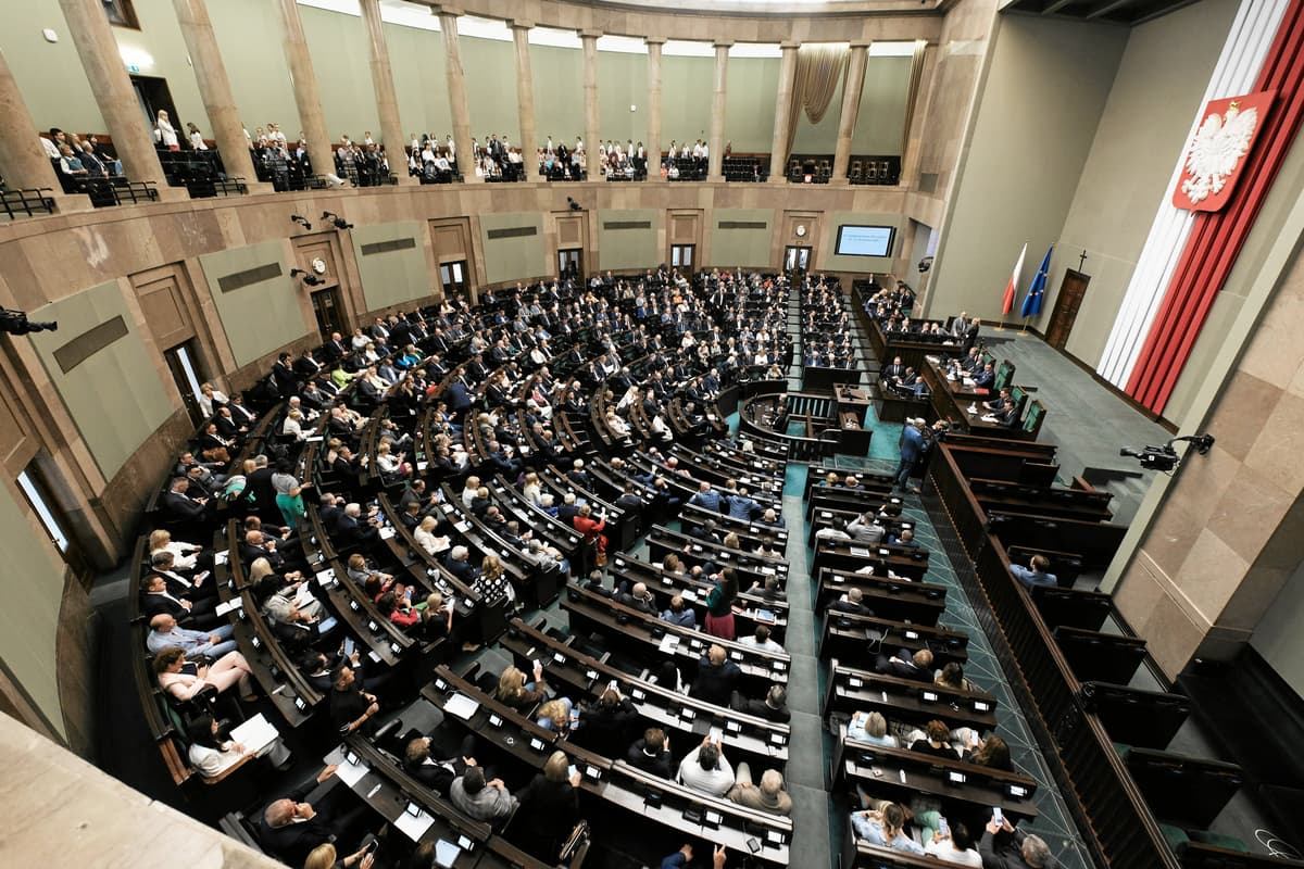 Trzy ważne ustawy ze zgodą Sejmu. Co uchwalili posłowie i posłanki?