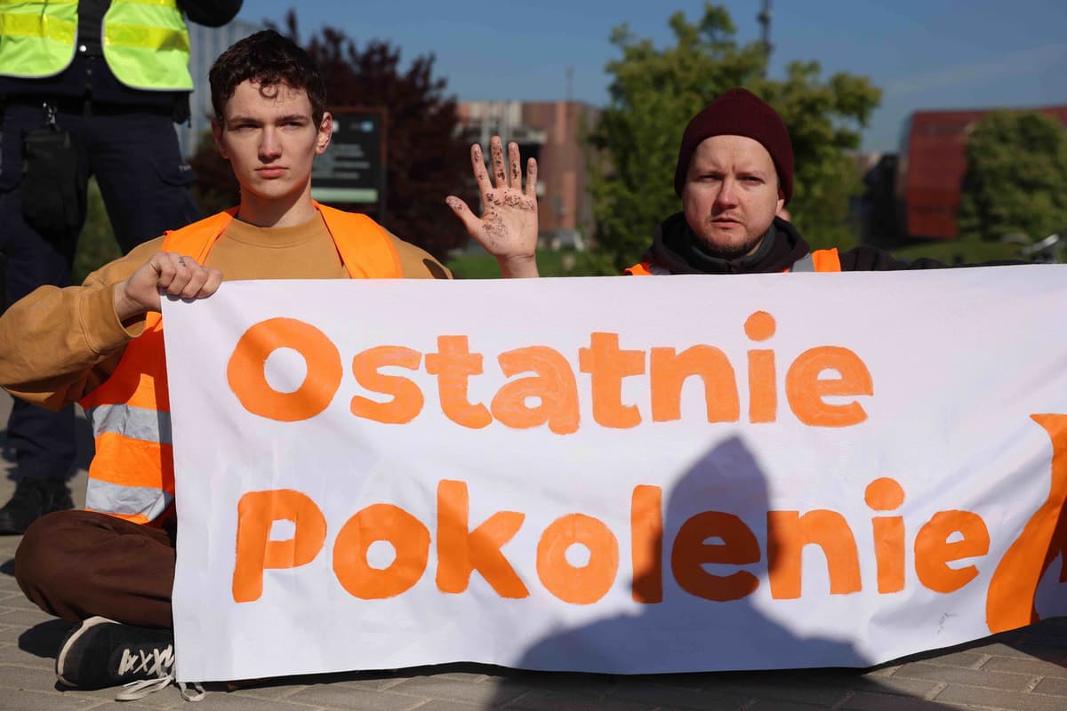 Areszt dla ucznia technikum za protest Ostatniego Pokolenia. Kolejne wyroki za zeszłoroczne blokady