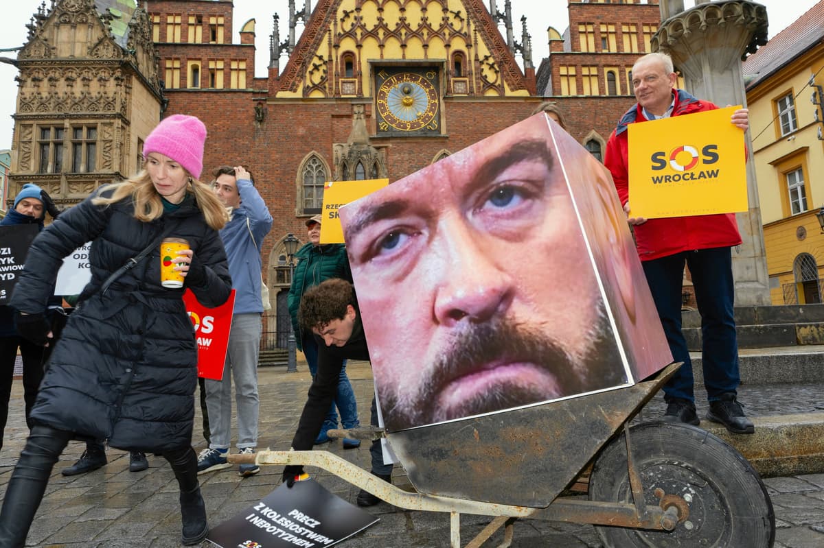 Będzie referendum w sprawie odwołania Jacka Sutryka? Mieszkańcy Wrocławia zbierają podpisy