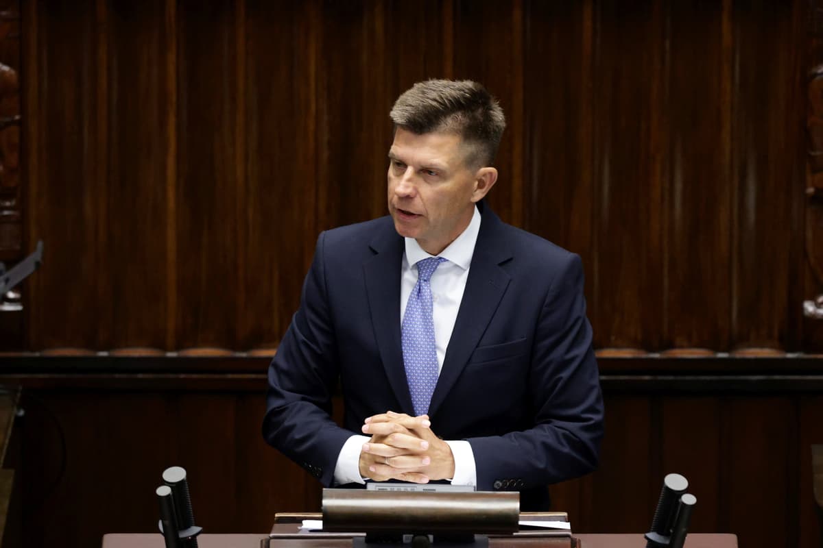 Petru: płaca minimalna w USA taka jak w Polsce. To prawda tylko dla 20 stanów