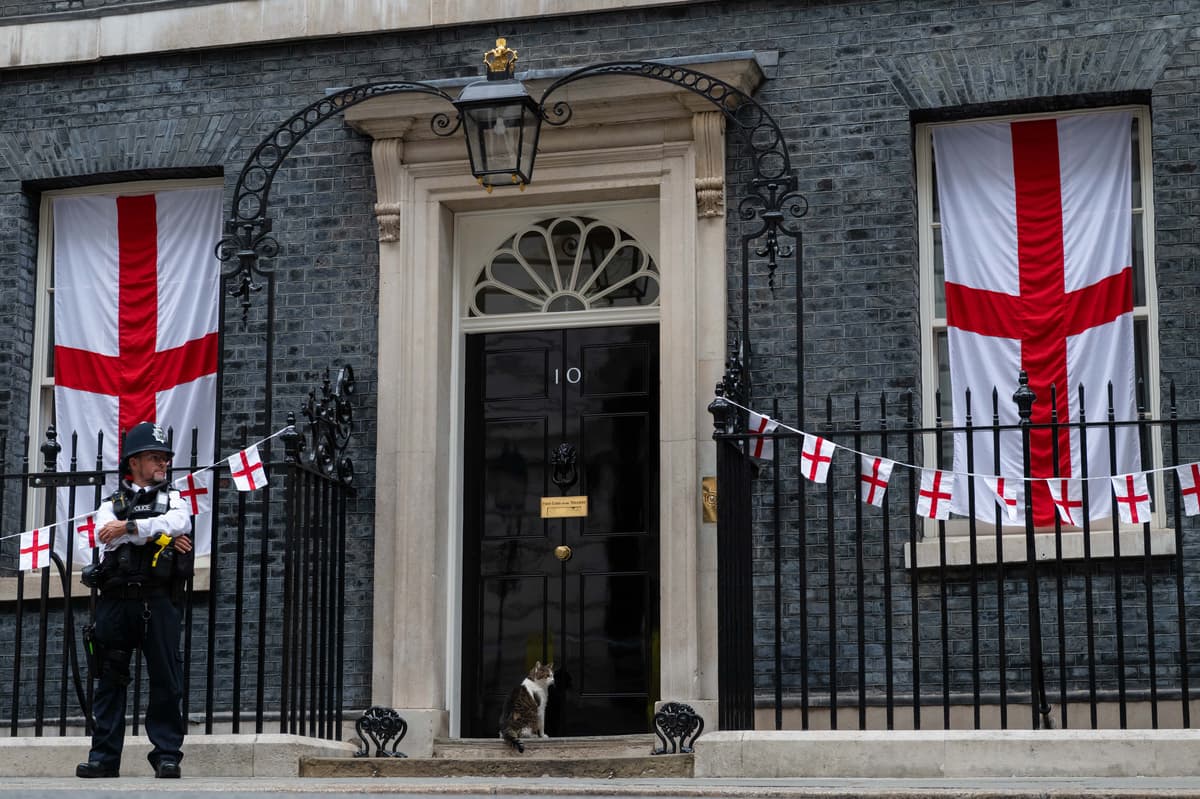 Komisja Europejska kibicuje Anglii w półfinale Mundialu. W tle reset relacji UE – Londyn po Brexicie