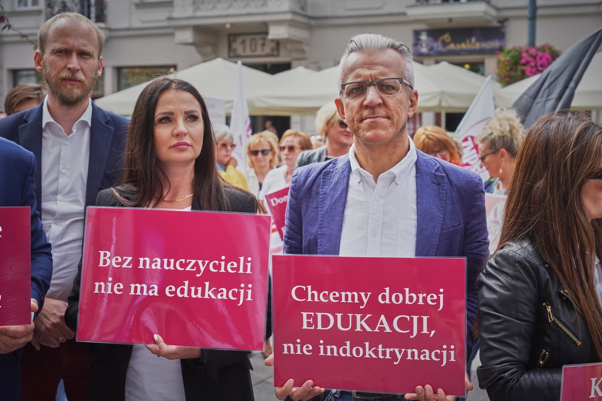 Czego potrzebują dziś nauczyciele? Własnego samorządu