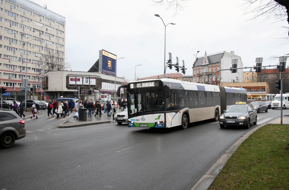 Bezpłatna Komunikacja Miejska: Czy To Działa? Nie Zawsze - OKO.press