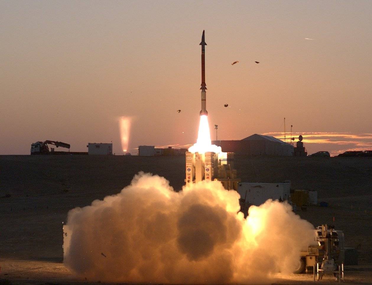 Start pocisku do zwalczania rakiet balistycznych. Atak Iranu