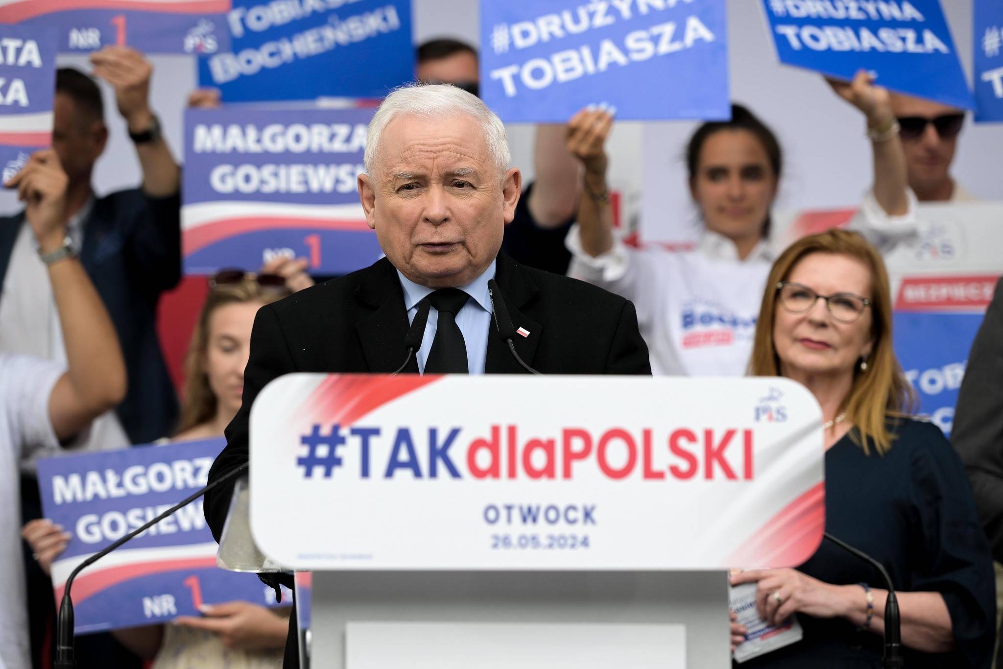 Jarosław Kaczyński, lider Prawa i Sprawiedliwości, podczas wiecu wyborczego w Otwocku przed wyborami do Parlamentu Europejskiego, 26 maj 2024