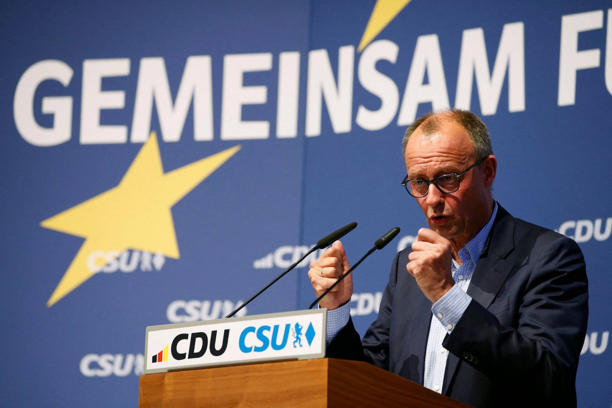 Lider CDU-CSU Friedrich Merz podczas wiecu