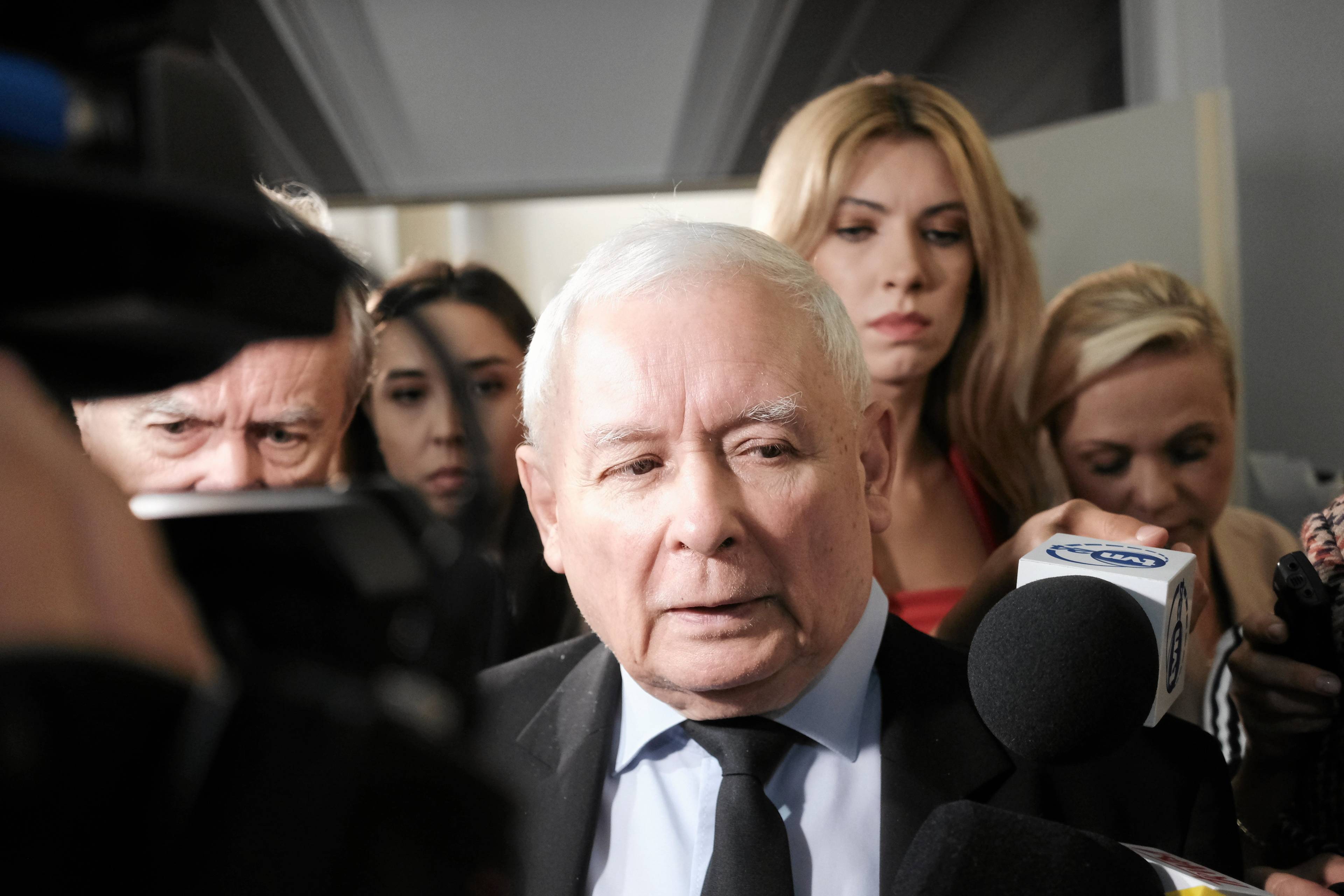 26.07.2024 Warszawa , ulica Wiejska , Sejm . Prezes PiS Jaroslaw Kaczynski podczas wypowiedzi dla mediow w czasie 16. posiedzenia Sejmu .
Fot. Slawomir Kaminski / Agencja Wyborcza.pl