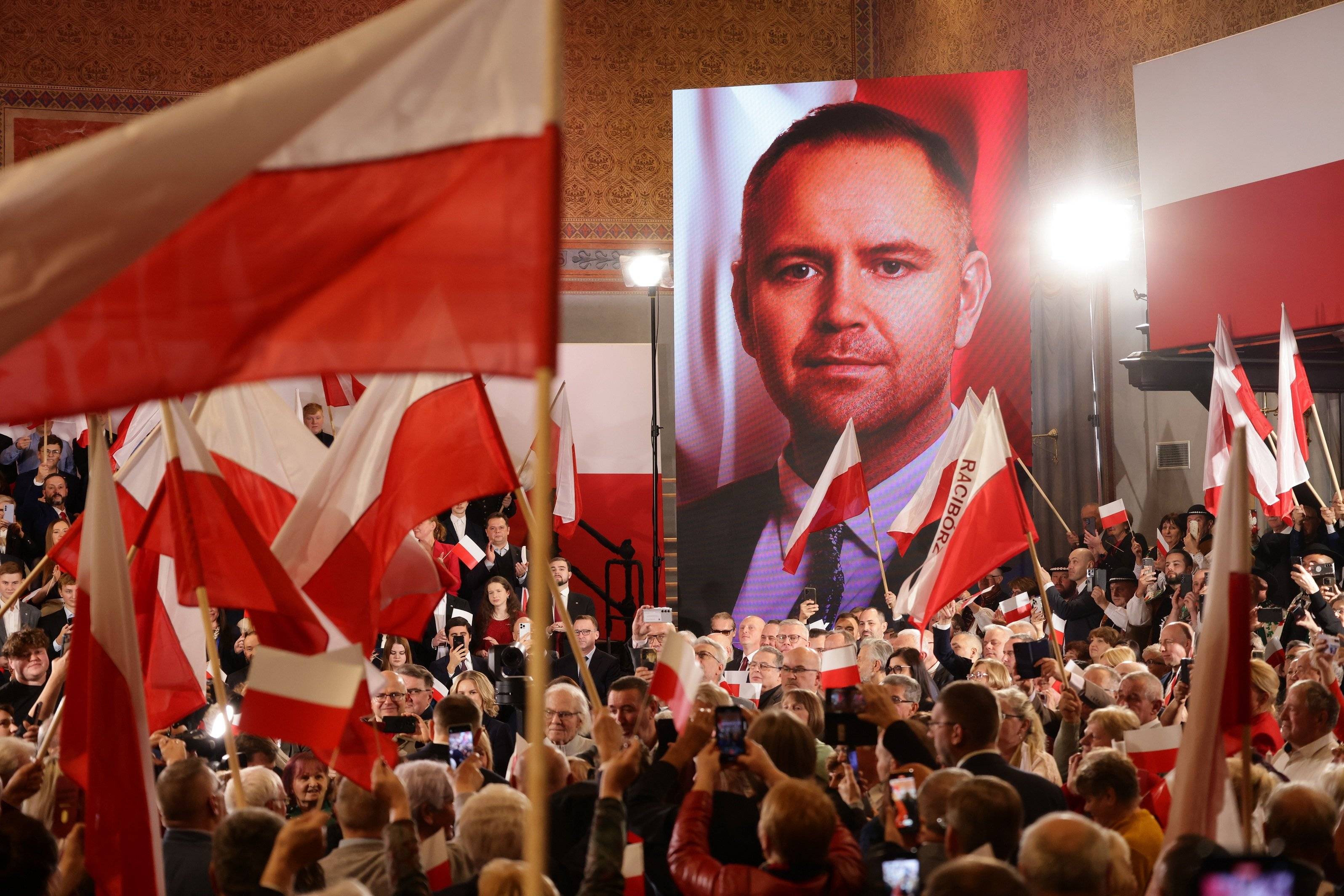 24.11.2024 Krakow , ul. Pilsudskiego 27 , Hala Sokola . Kandydat na prezydenta RP Karol Nawrocki na konwencji Prawa i Sprawiedliwosci .
fot. Jakub Wlodek / Agencja Wyborcza.pl