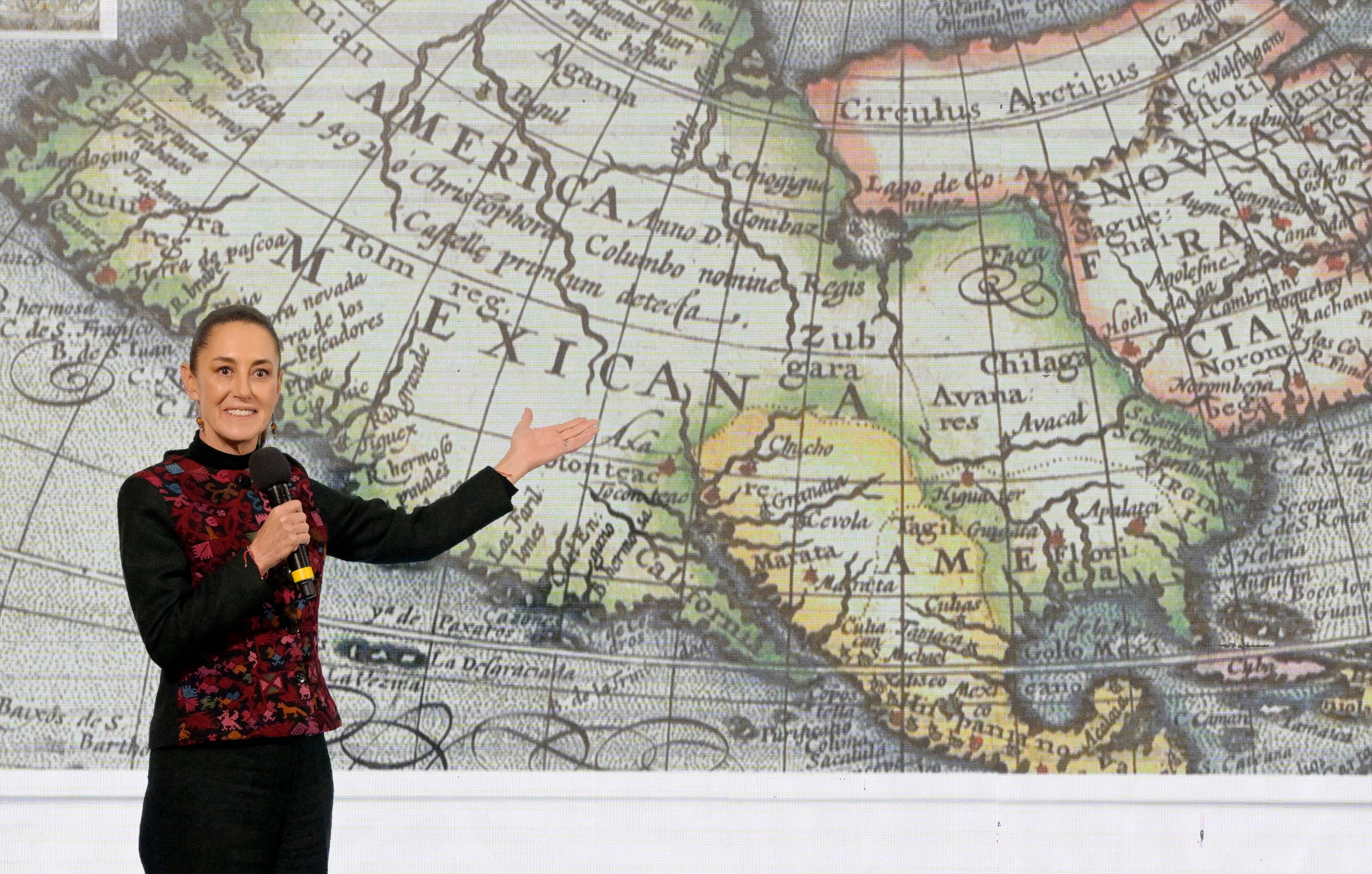Mexico's President Claudia Sheinbaum speaks during her daily conference at the National Palace in Mexico City on January 8, 2025. - Sheinbaum stated that the country is governed by the people after US President-elect Donald Trump accused Mexico of being run by drug cartels. She also added that the United States should be called Mexican America, in response to Trump's proposal to rename the Gulf of Mexico the Gulf of America. (Photo by ALFREDO ESTRELLA / AFP)