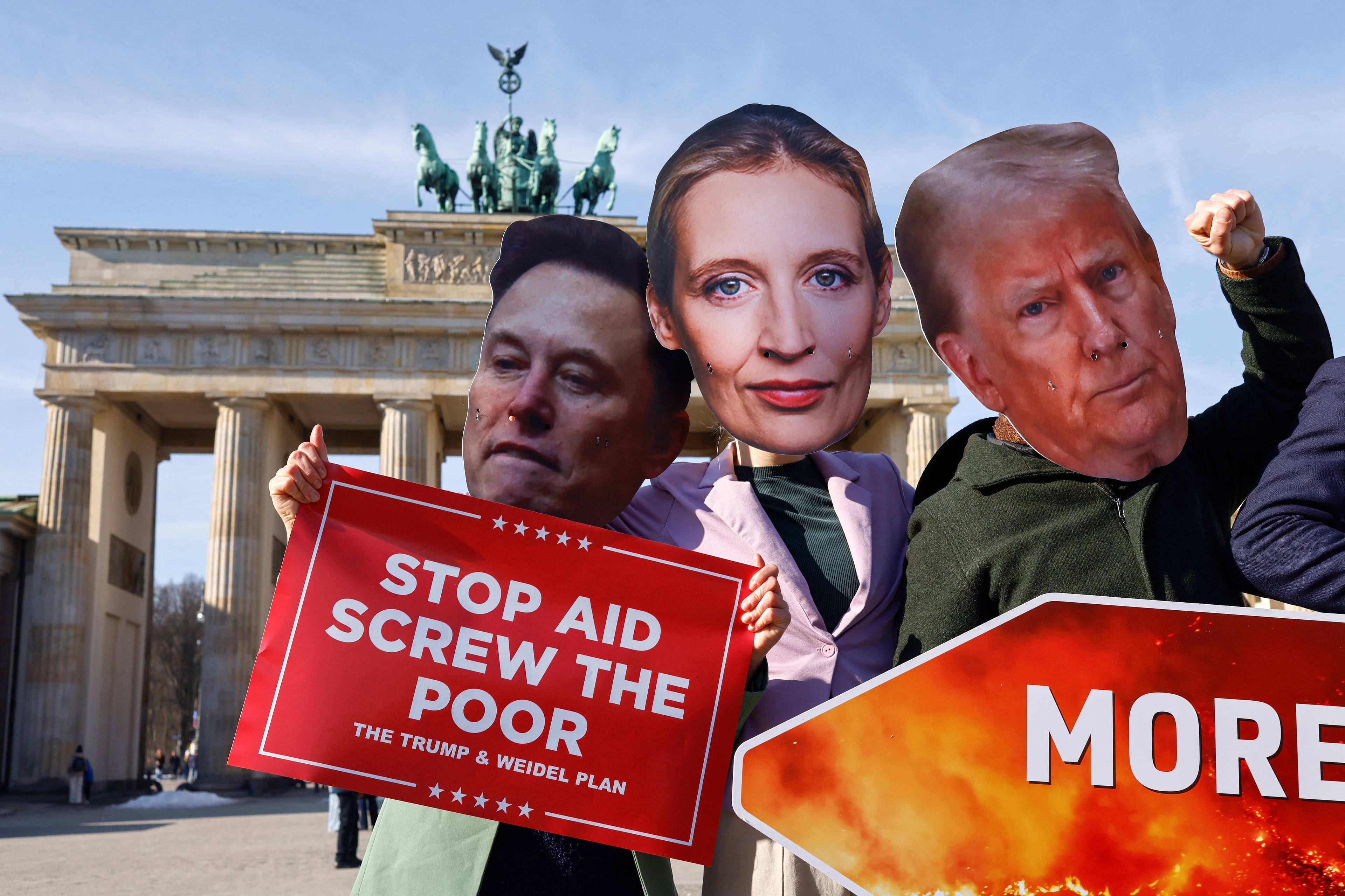 GERMANY-US-RUSSIA-POLITICS-PROTEST