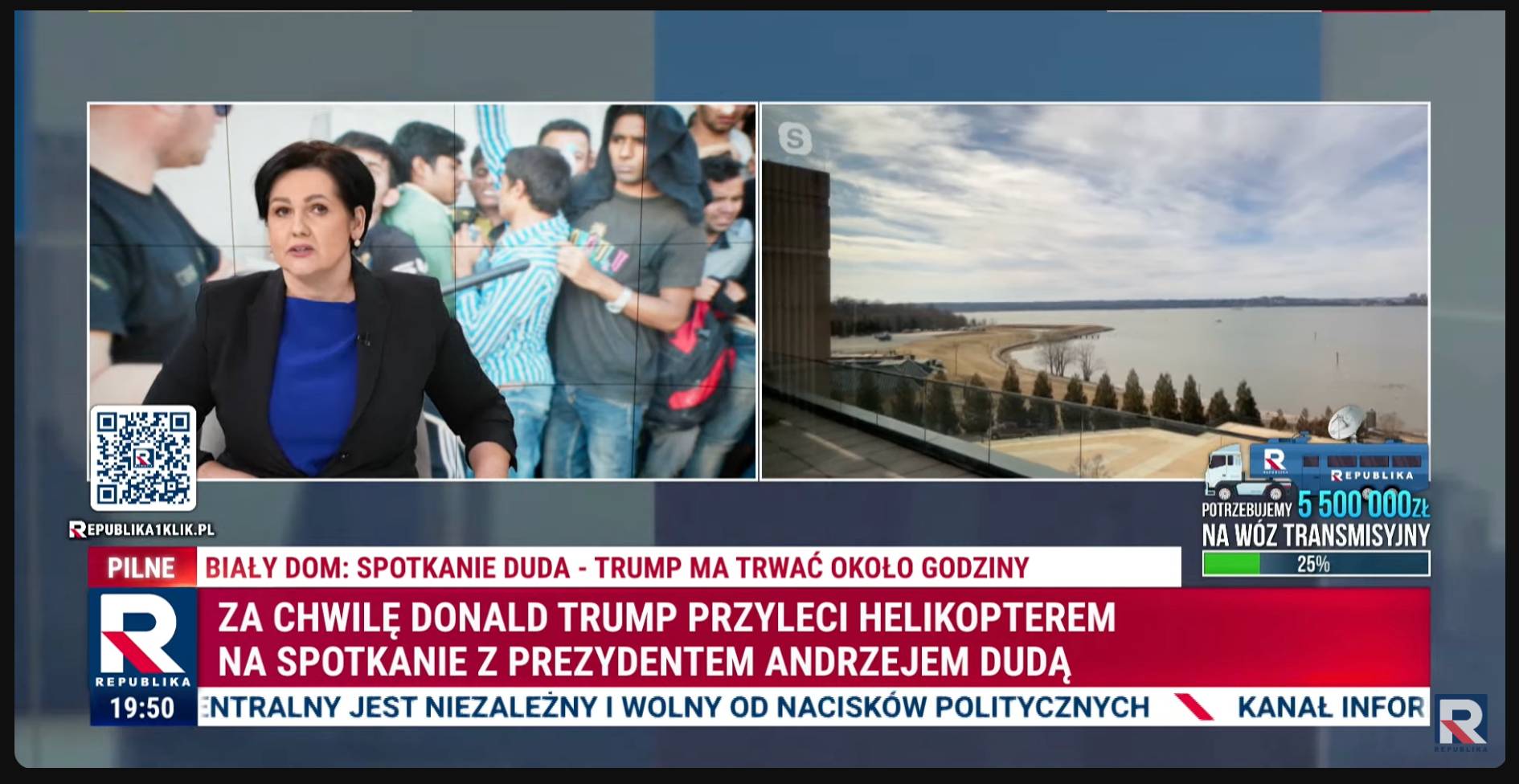 Telewizja Republika pokazuje niebo, na którym ma się pojawić helikopter z Donaldem Trumpem, 22 lutego 2025