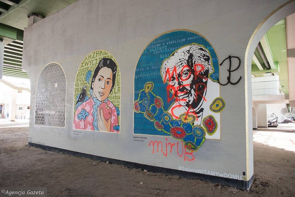 Grafika do artykułu Odsłonięcie muralu z Baumanem oburzyło prawicowe media, a poseł Pięta z PiS domaga się od min. Glińskiego "interwencji w tej haniebnej sprawie"
