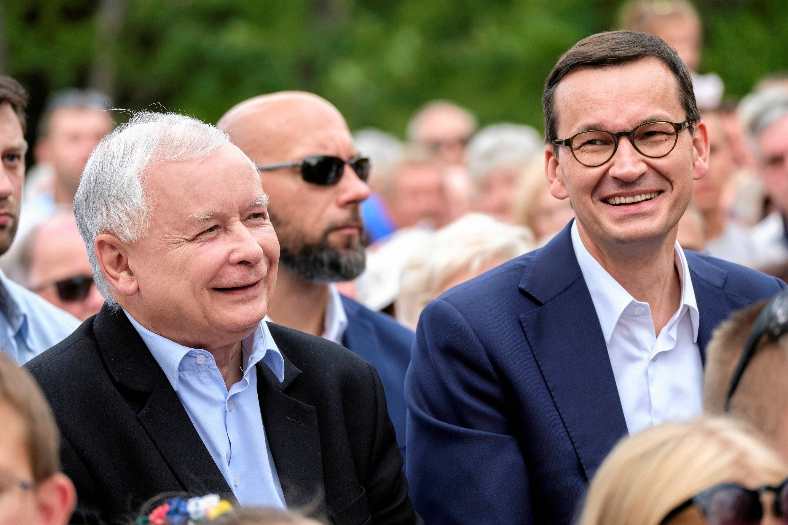 Ranking Freedom House nie pozostawia złudzeń - Kaczyński i Morawiecki wyprowadzają demokrację z Polski