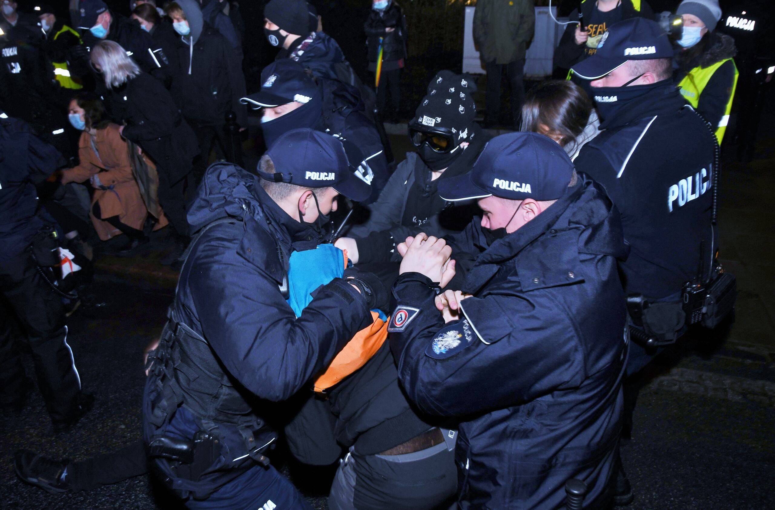 Warszawa, protest 15.04.2021, po decyzji w spr RPO