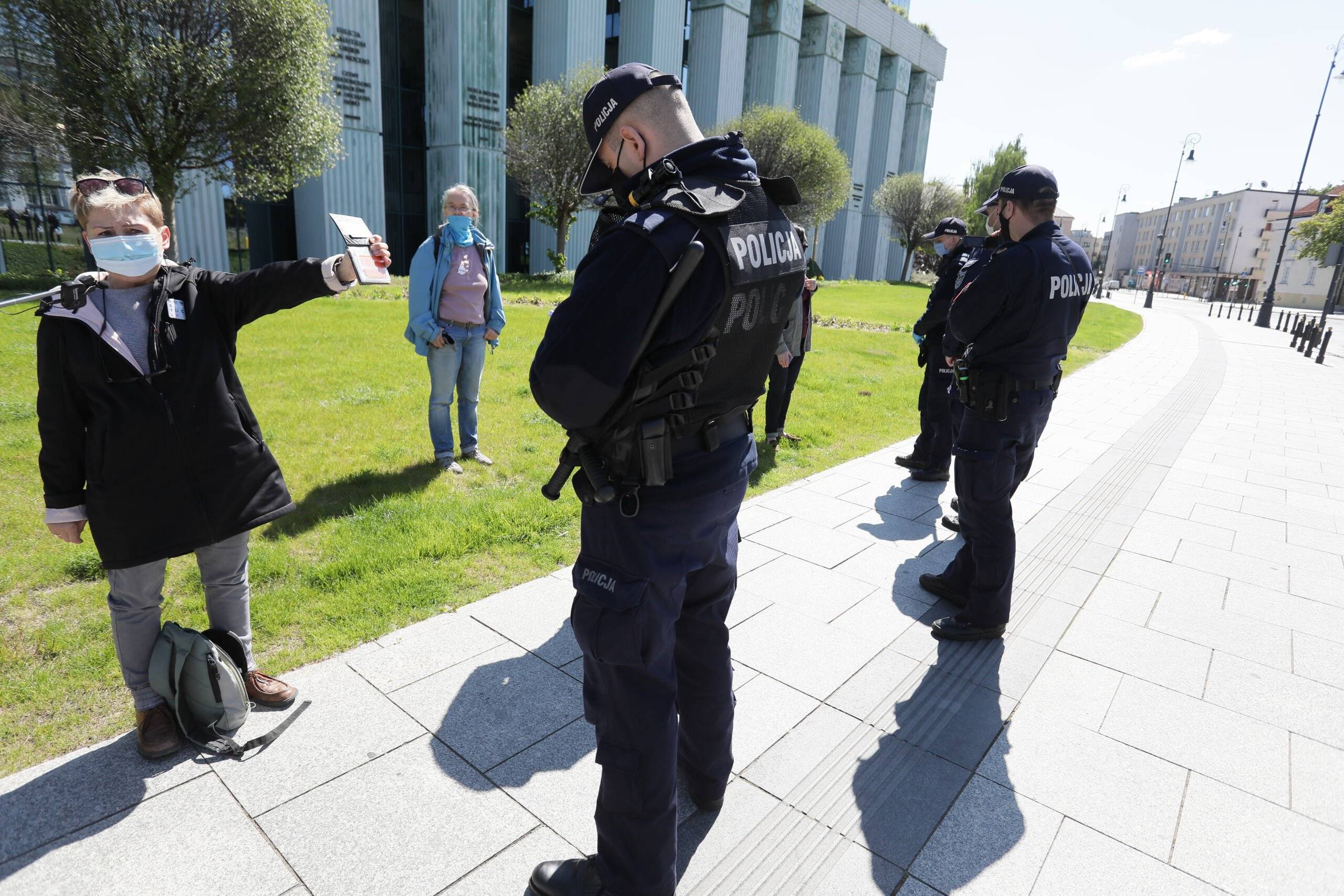 Protest w Warszawie podczas Zgromadzenia Ogolnego Sedziów Sadu Najwyzszego