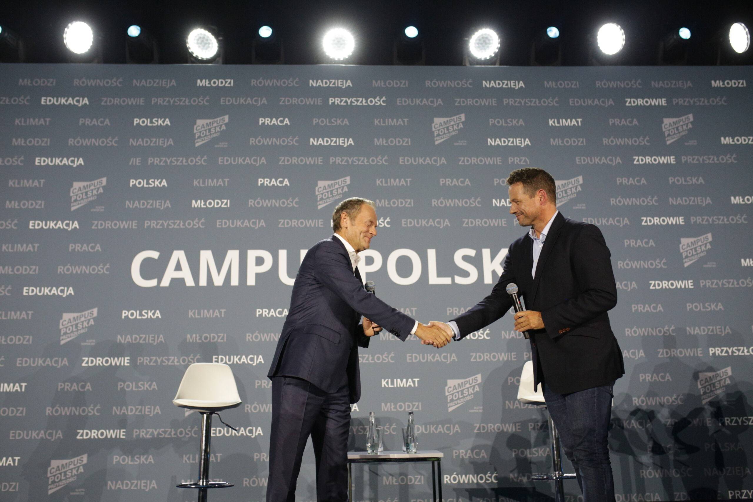 Donald Tusk i Rafał Trzaskowski. Konfrontacji nie było. Role są podzielone, Campus Polska Przyszłości, 27 sierpnia 2021