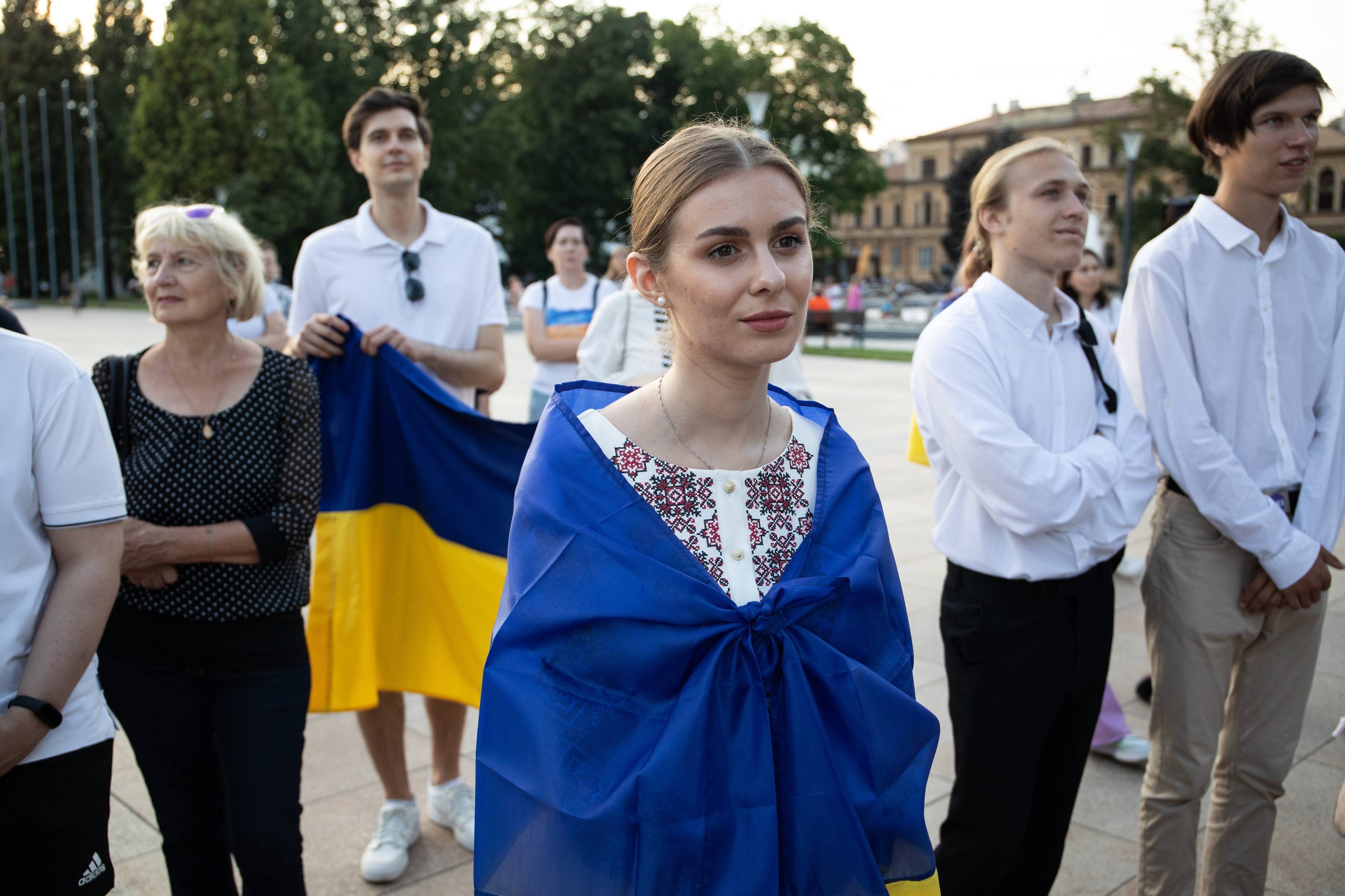 Ukrainka na obchodach Dnia Niepodległości