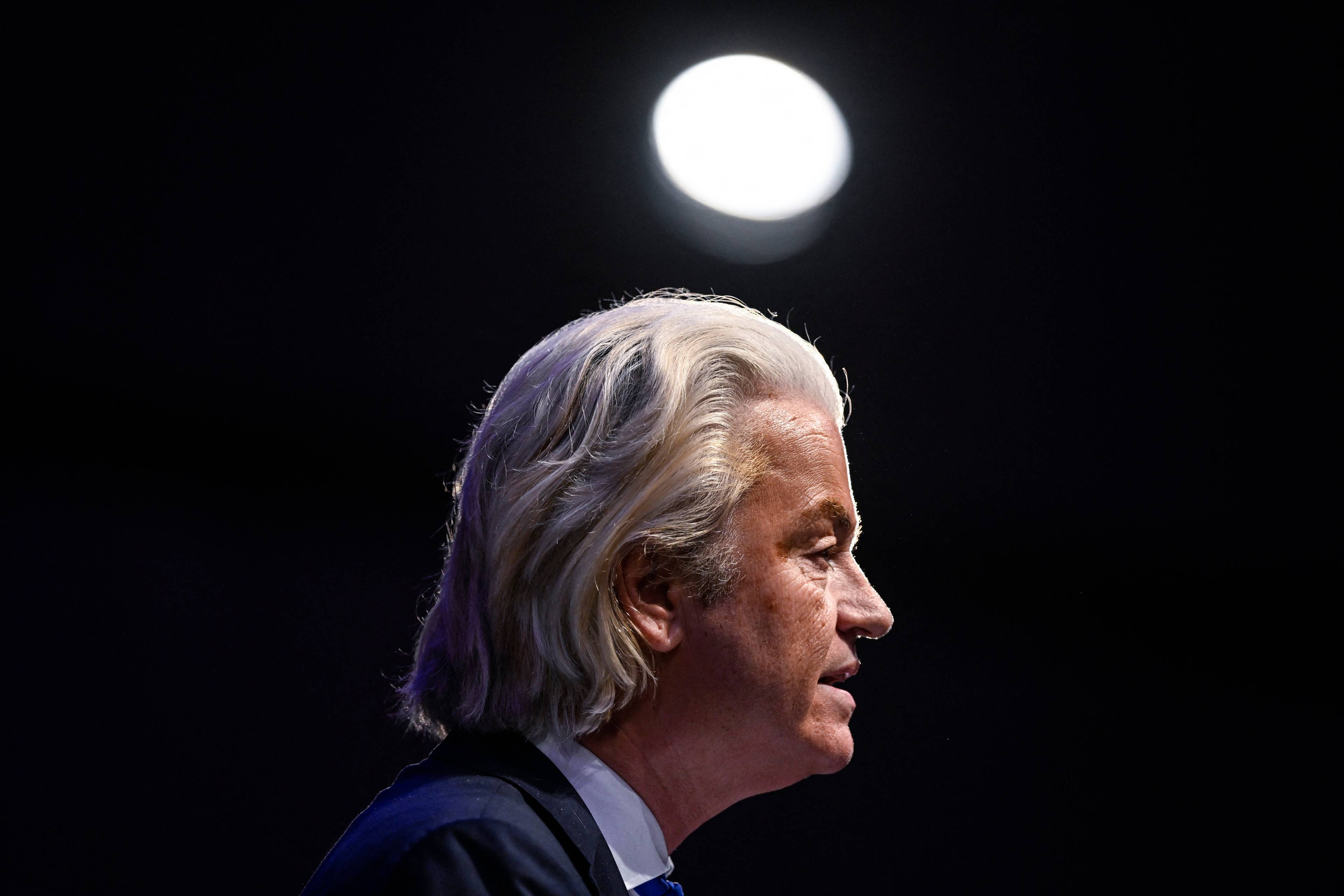 Geert Wilders. Jego Partia Wolności zdobyła najwięcej miejsc w parlamencie w Holandii