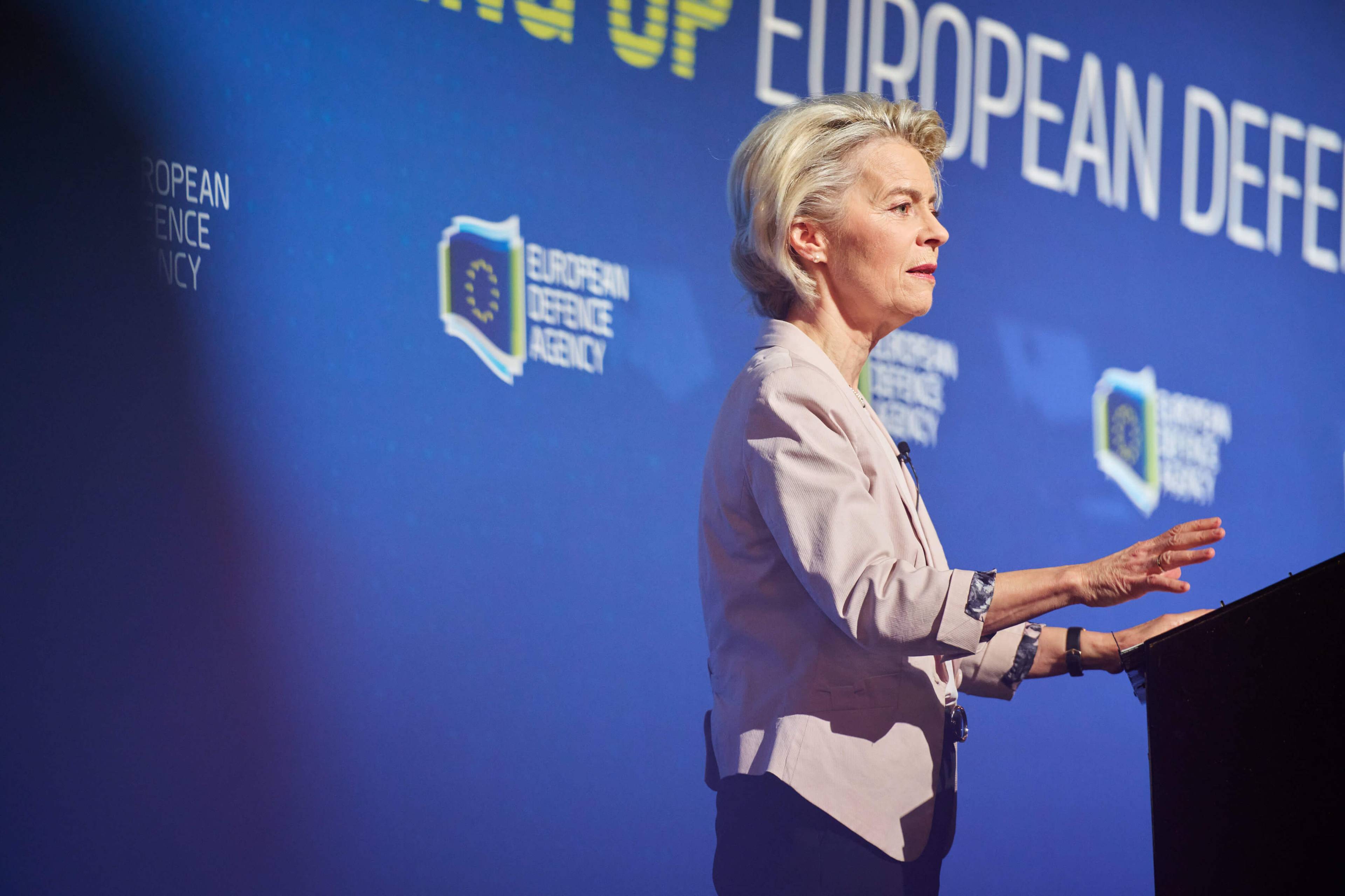 Szefowa Komisji Europejskiej Ursula vin der Leyen przemawia podczas dorocznej konferencji Europejskiej Agencji Obrony