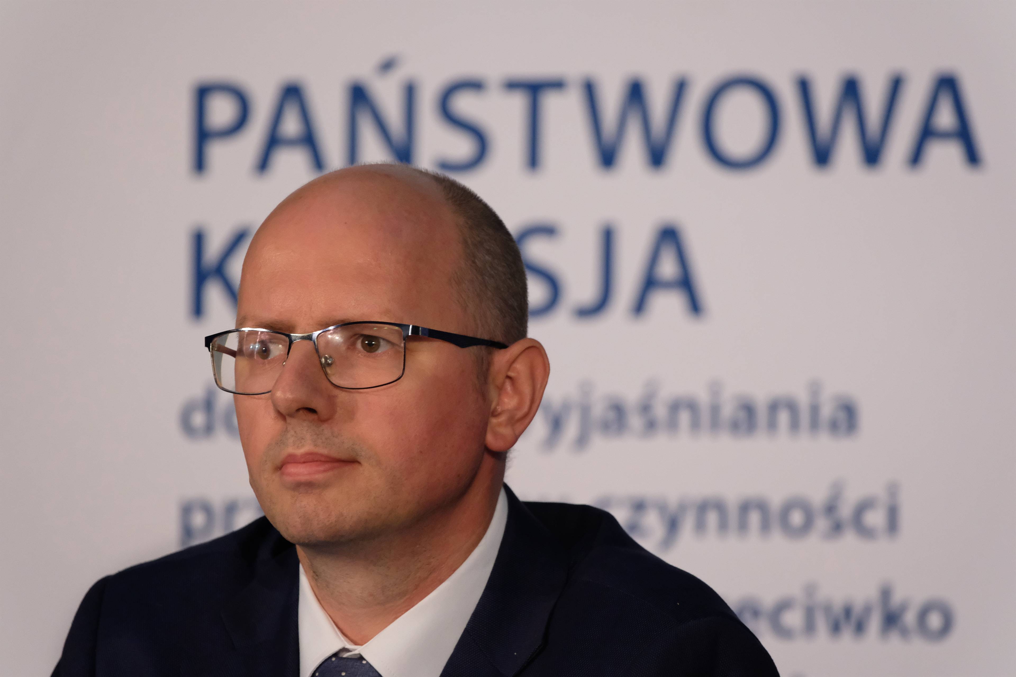 na zdjęciu Błażej Kmieciak, były przewodniczący komisji