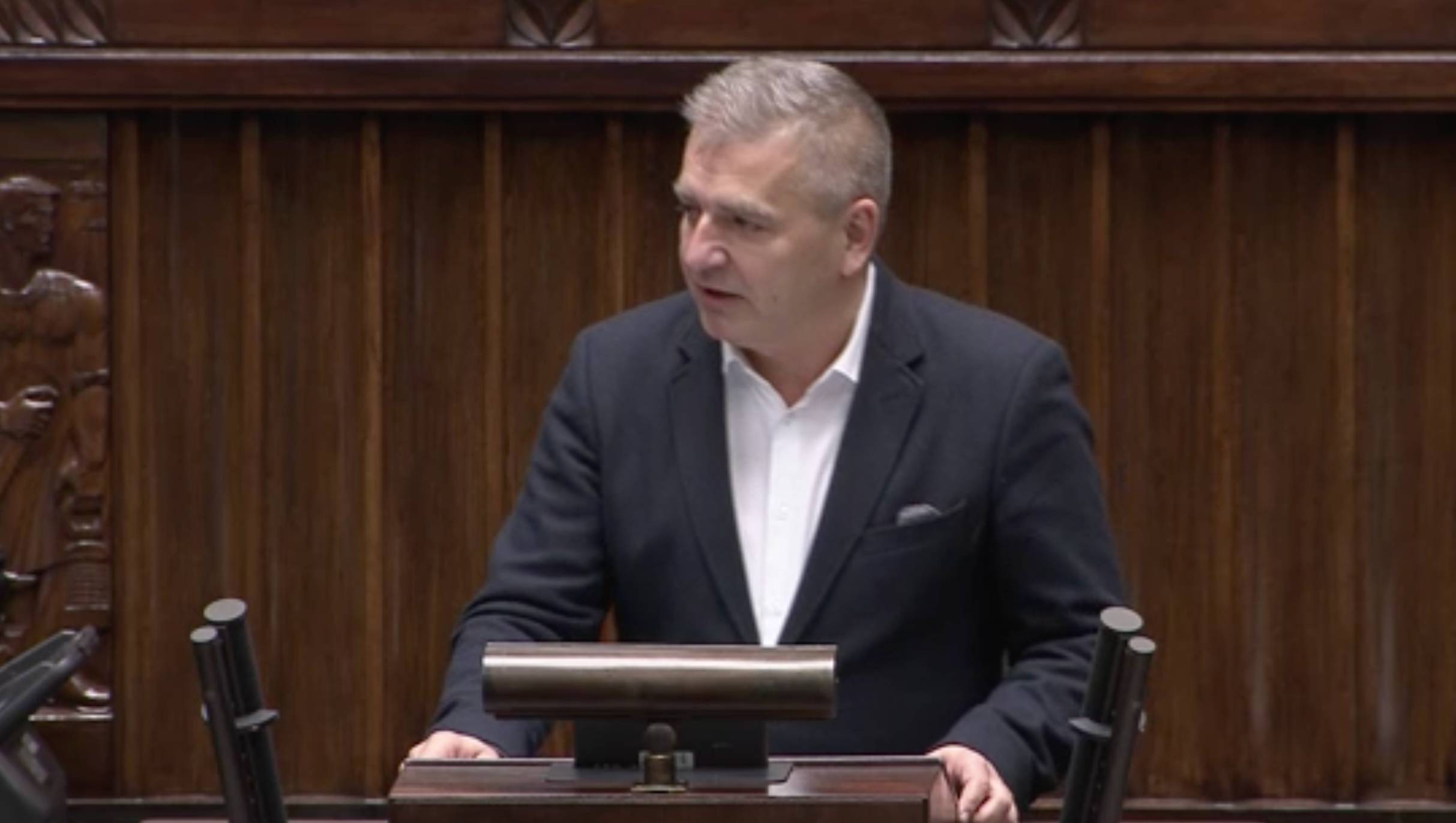 Na zdjęciu widzimy Bartosza Arłukowicza przemawiającego w Sejmie