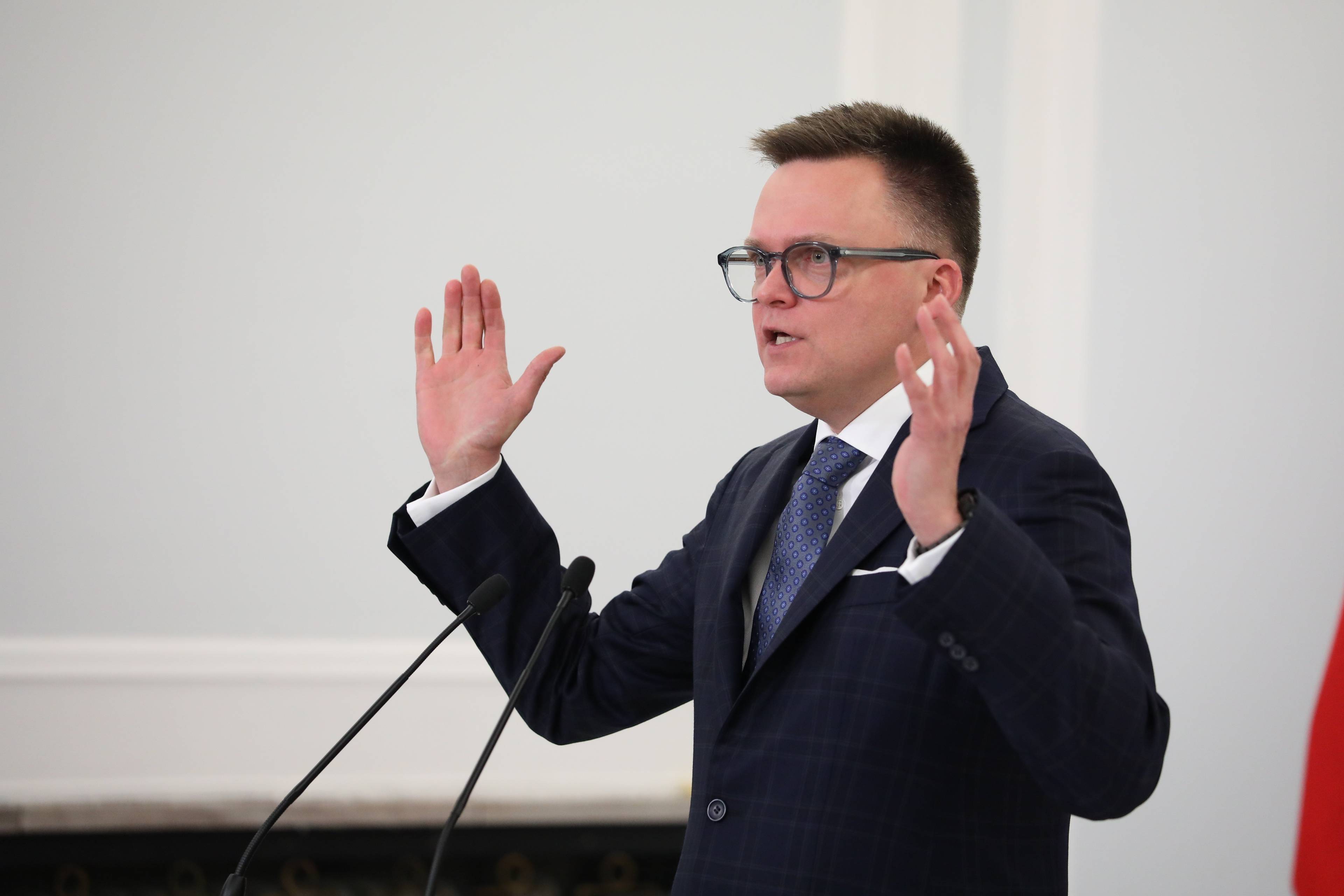 Szymon Hołownia znalazł wyjaśnienie, dlaczego tak wiele osób ogląda obrady Sejmu