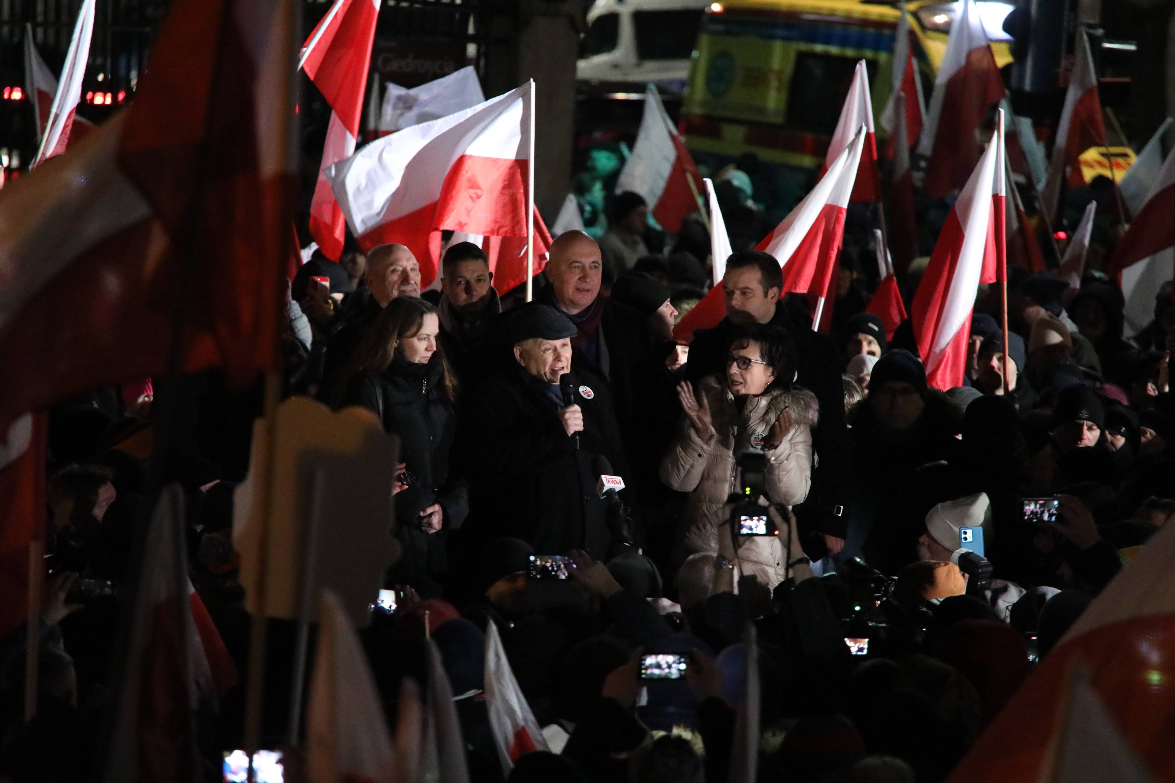 Jarosław Kaczyński przemawia na wieciu