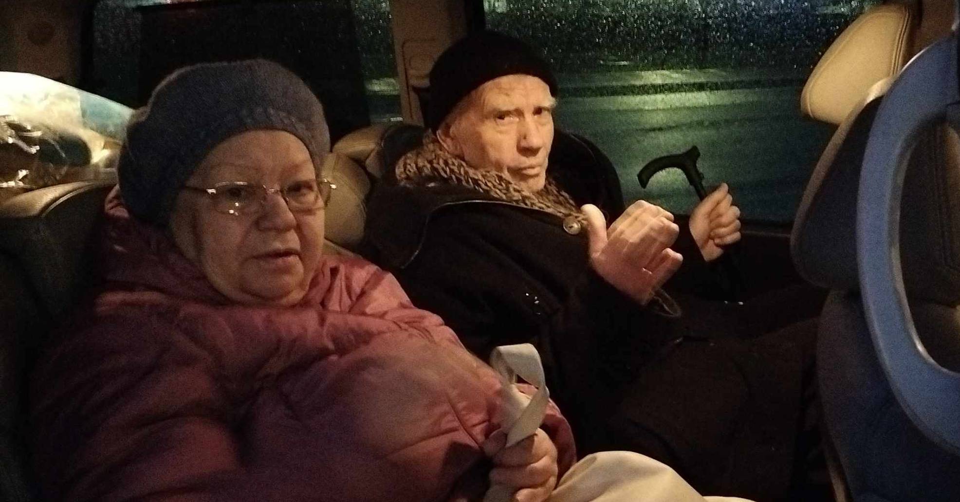 Dwie Ukrainki w samochodzie