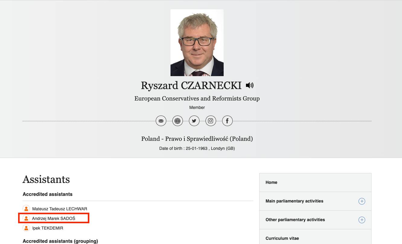 zrzut ekranu ze strony internetowej Ryszarda Czarneckiego. Na liście asystentów widnieje Andrzej Sadoś.