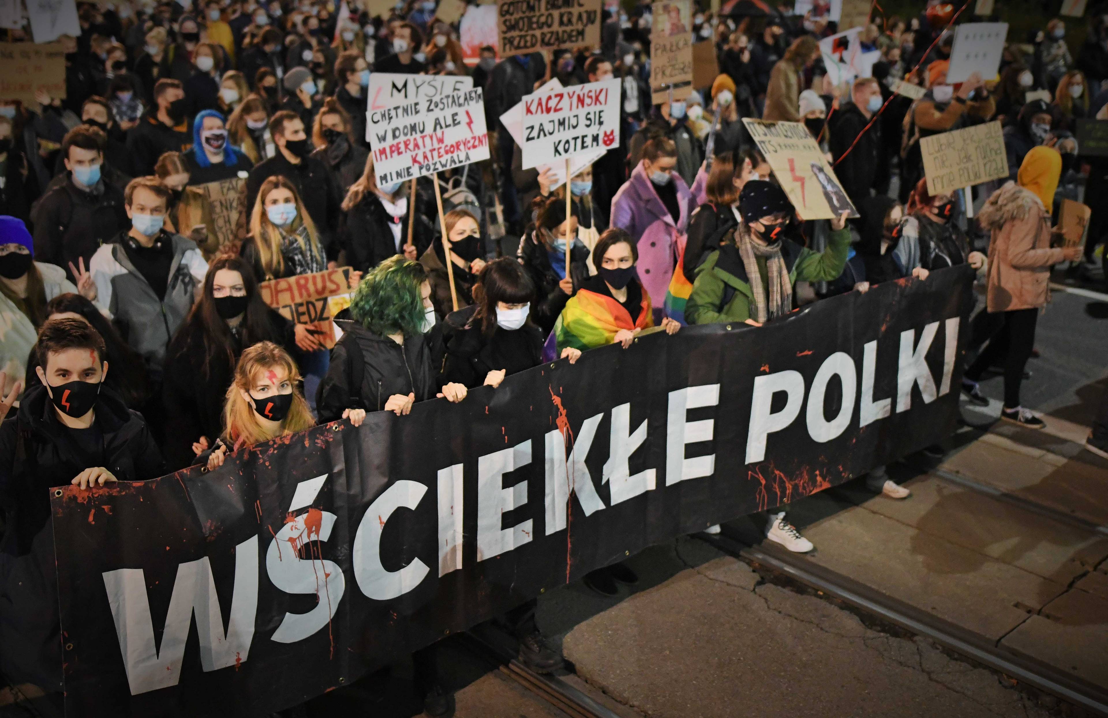 Warszawa, 30.10.2020. Protest Strajku Kobiet. 100 tysięcy osób