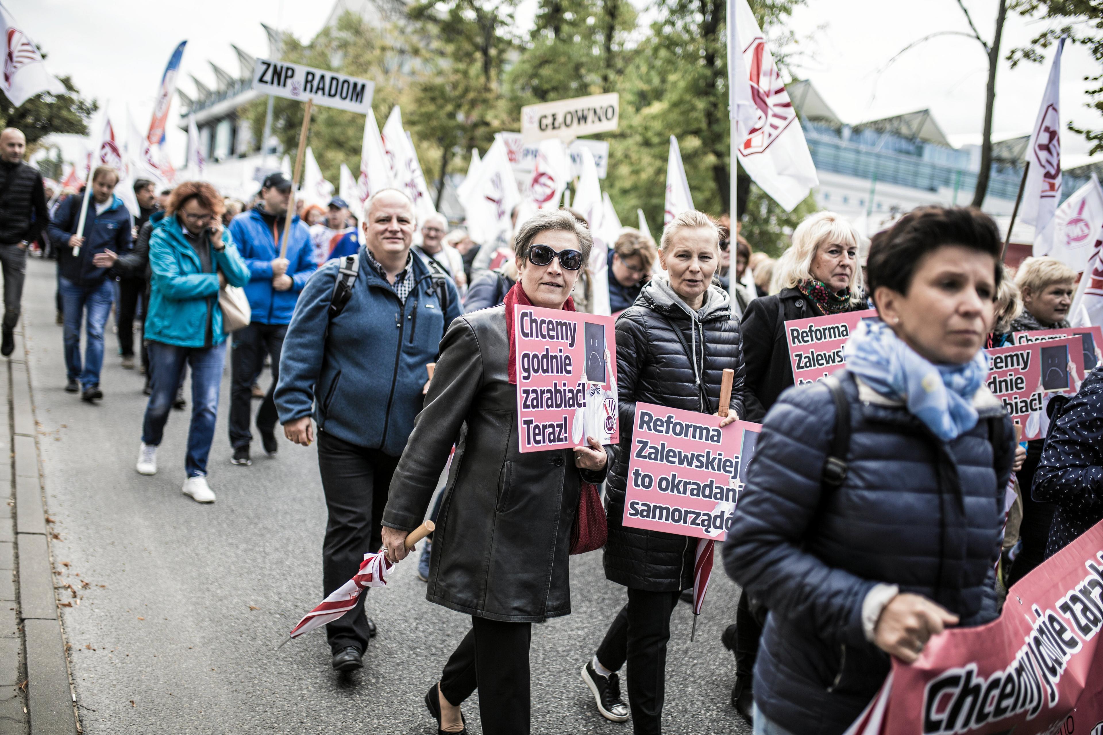 Manifestacja Zwiazku Nauczycielstwa Polskiego