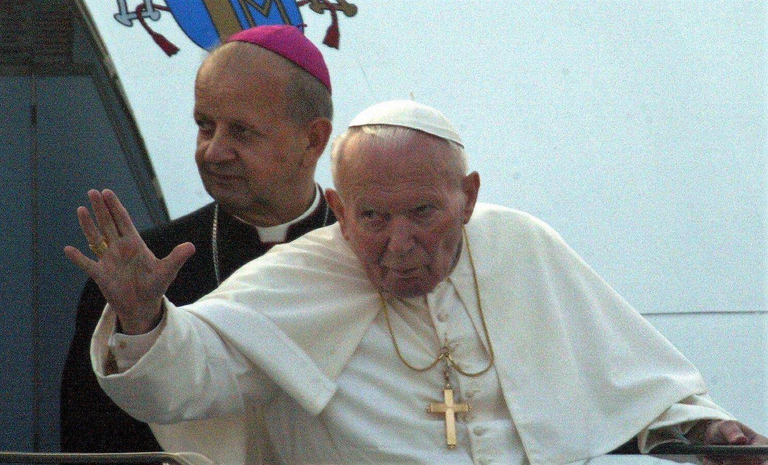 Jan Paweł II i Stanisław Dziwisz