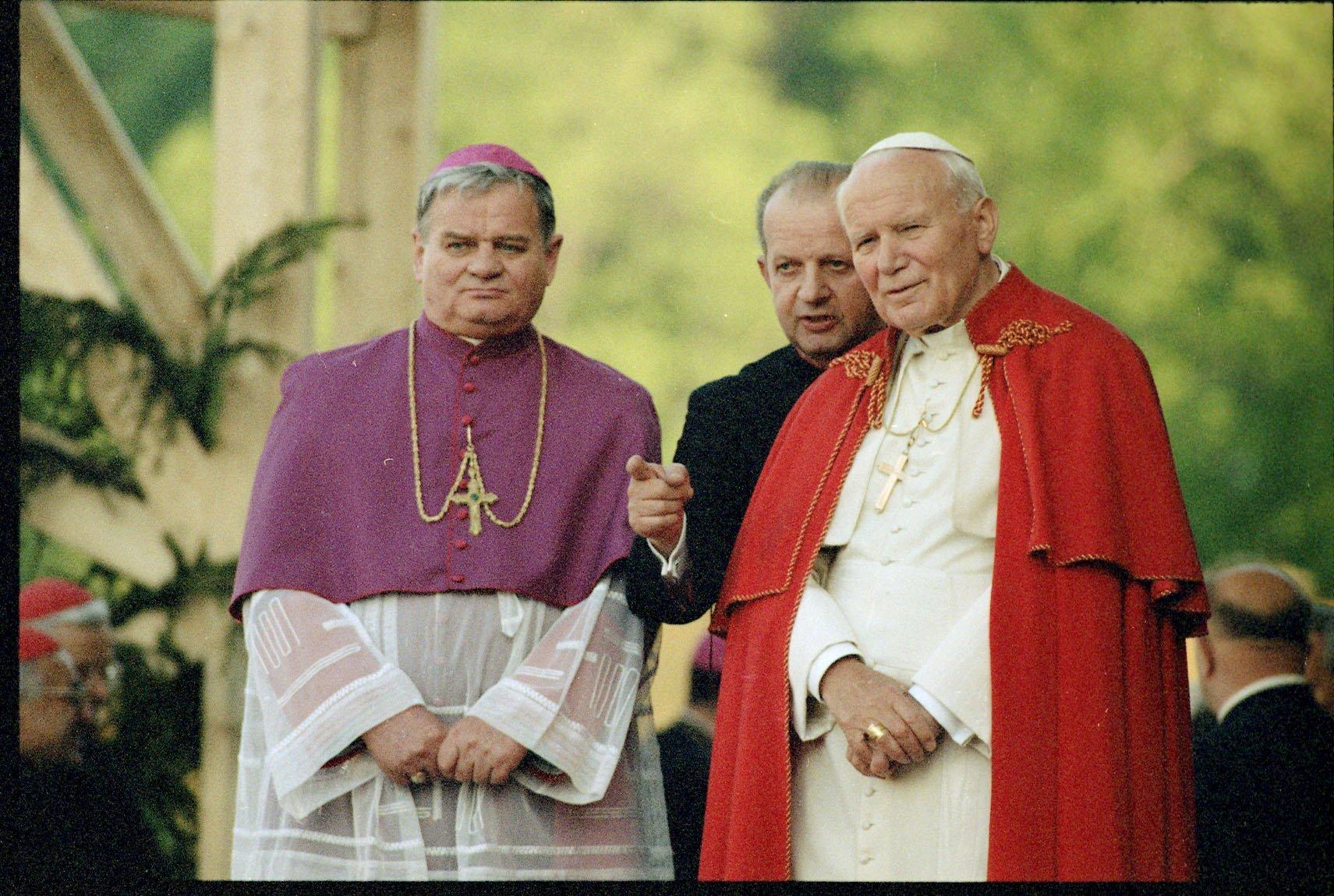 Biskup Rakoczy i Jan Paweł II