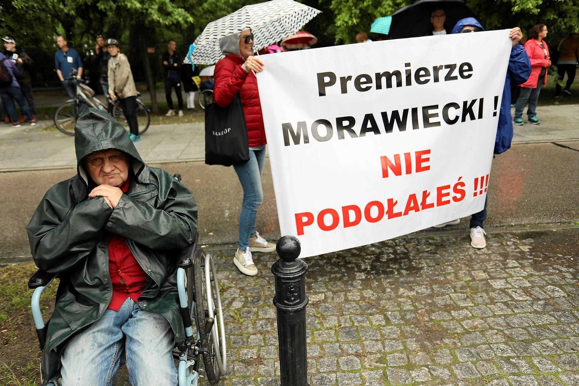 Protest osób z niepełnosprawnością