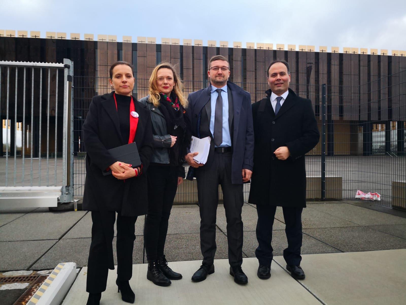 Sędziowie z Polski i Turcji przed TSUE / fot. Yavuz Aydin