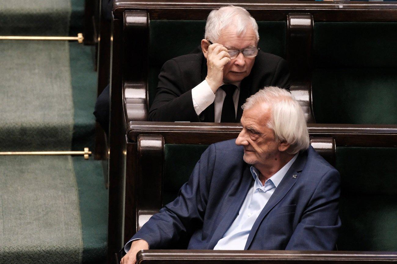 Posłowie-emeryci Jarosław Kaczyński i Ryszard Terlecki