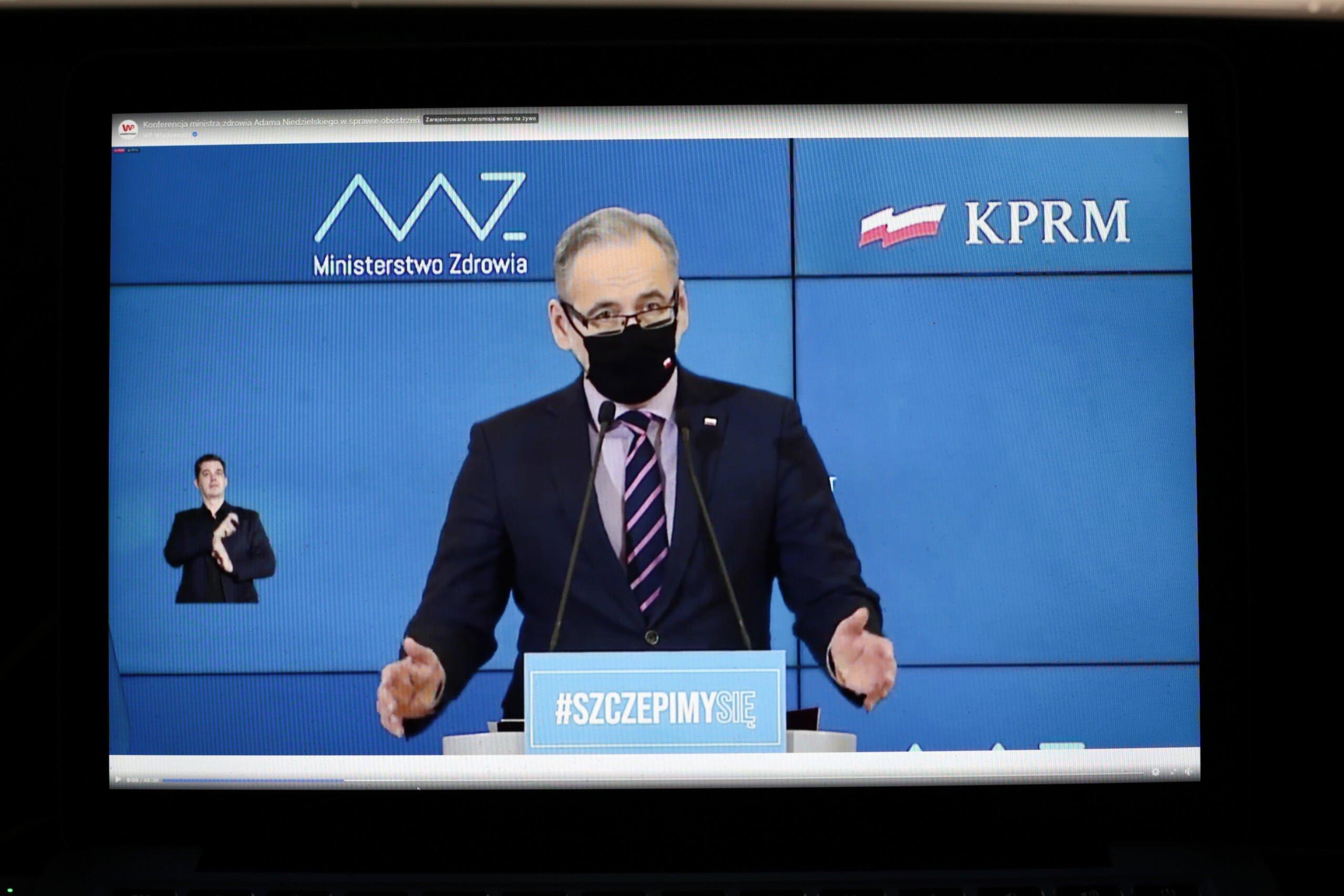 Konferencja ministra zdrowia Adama Niedzielskiego