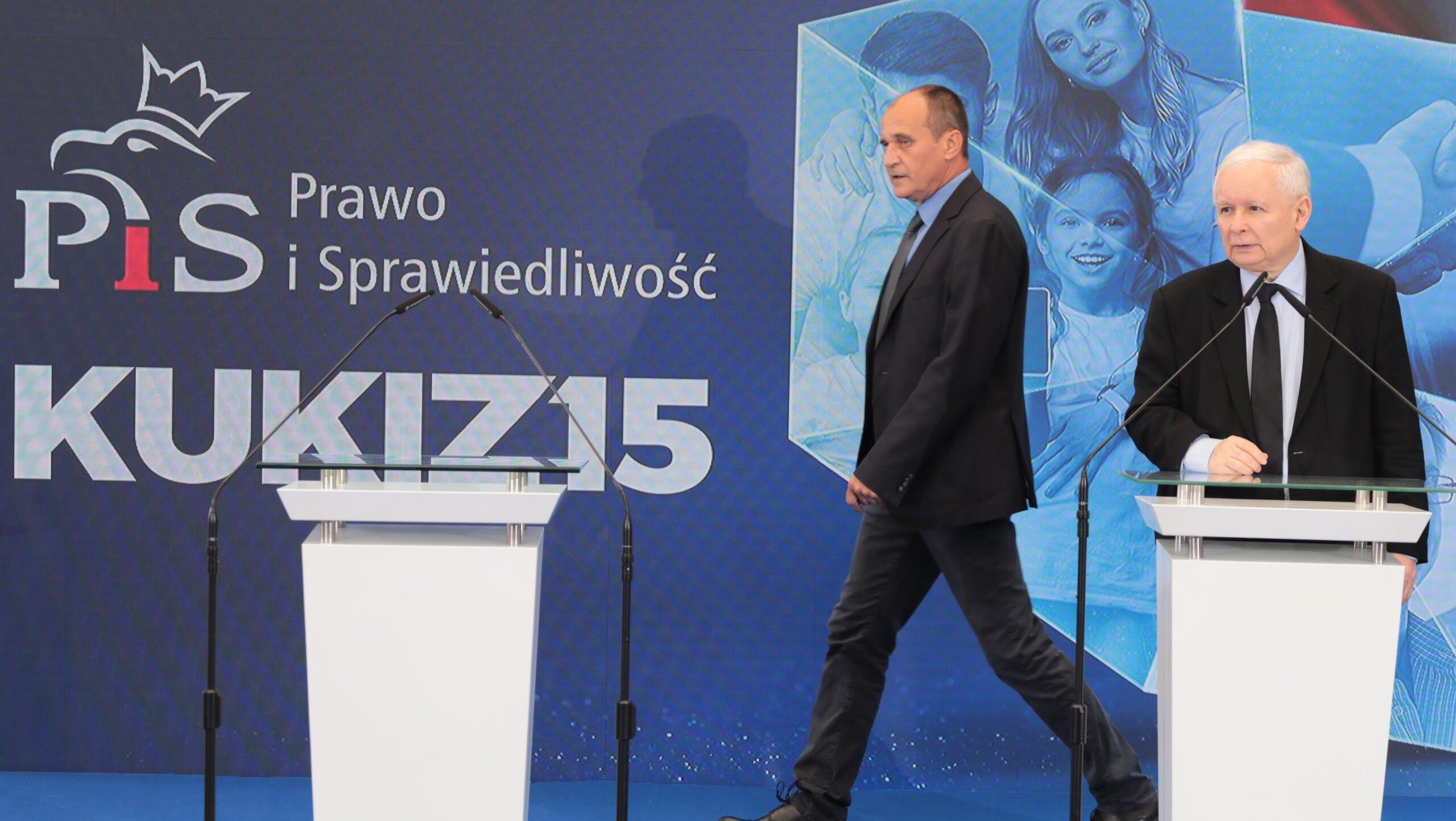 Paweł Kukiz i Jarosław Kaczyński na konferencji o współpracy programowej PiS i Kukiz'15, 14.06.2021