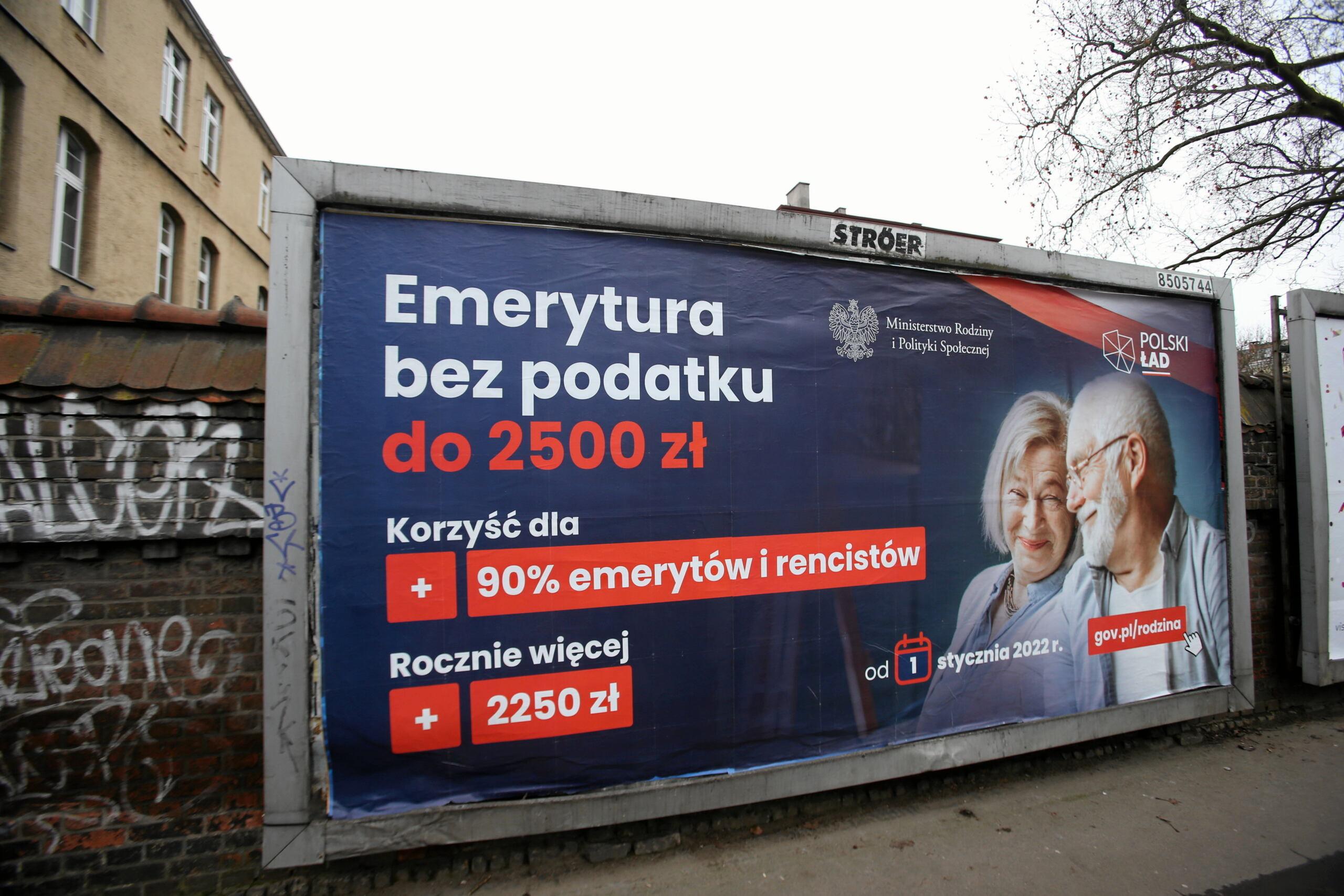 Billboard Polskiego Ładu - emerytura bez podatku