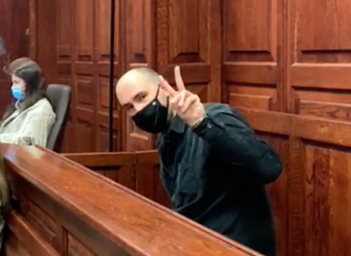 Jakub Żulczyk na sali sądowej