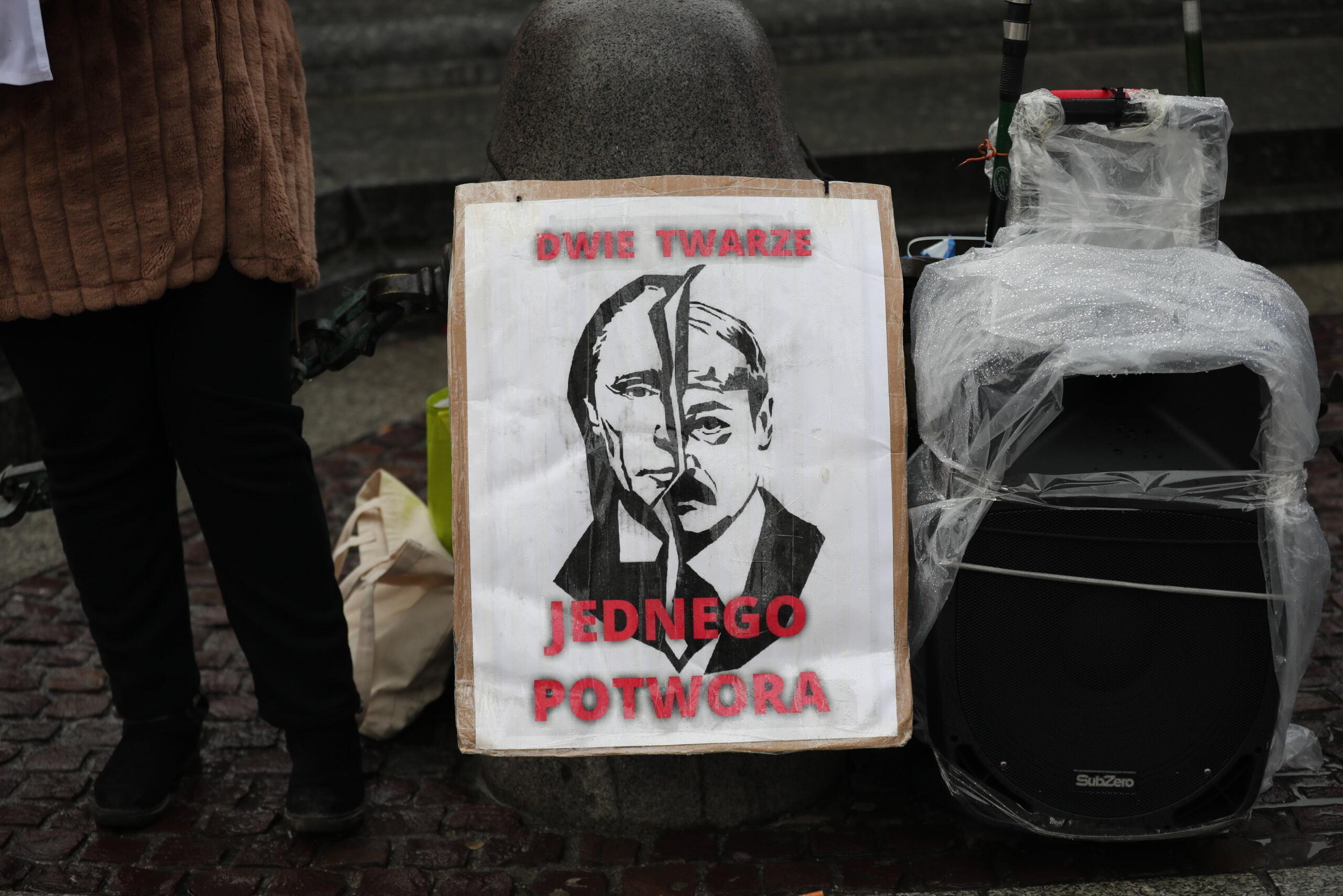 Protest, Plakat z zlewającymi się twarzami Putina i Łukaszenki