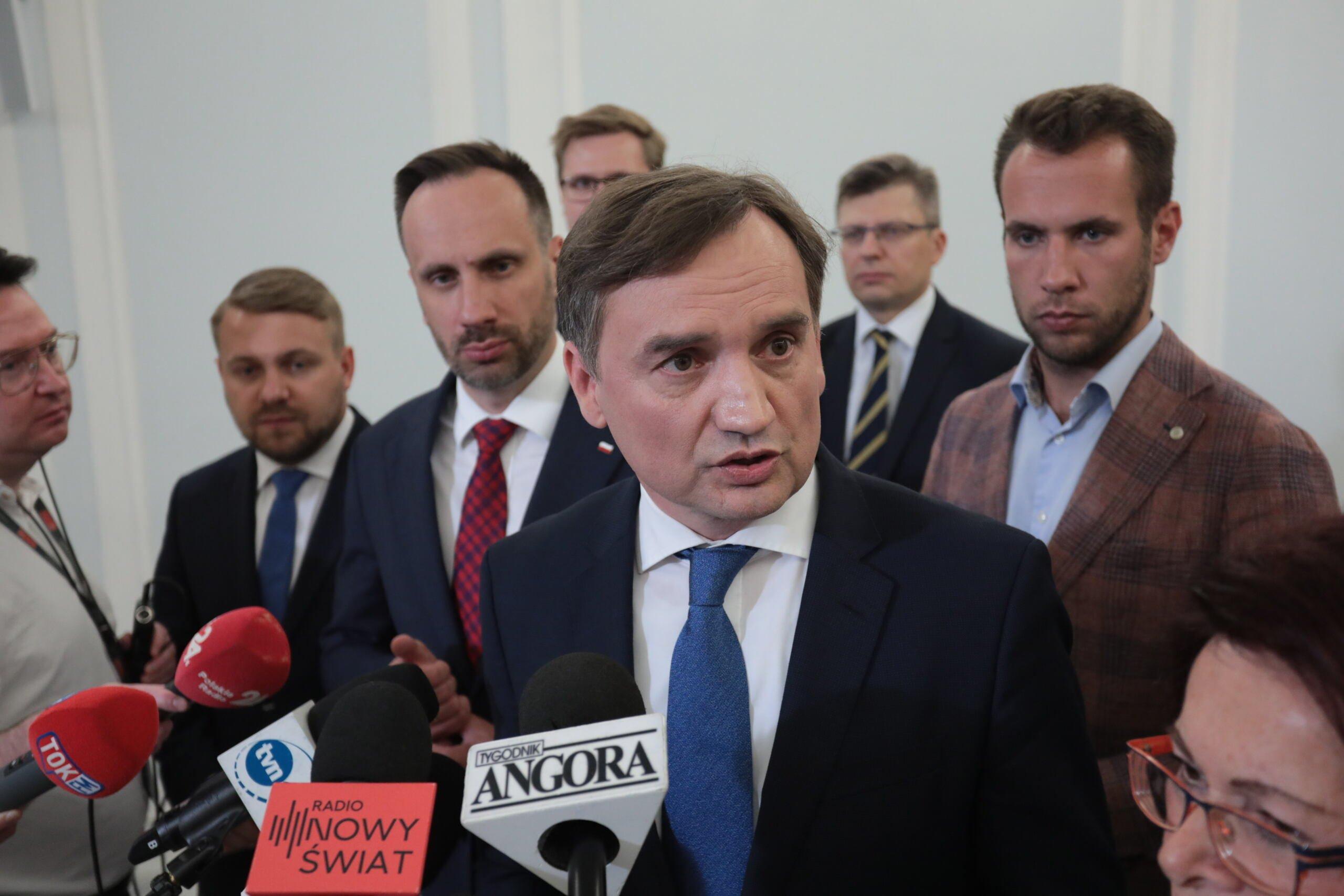 Zbigniew Ziobro, Jan Kanthak i politycy Solidarnej Polski wypowiadają się dla mediów