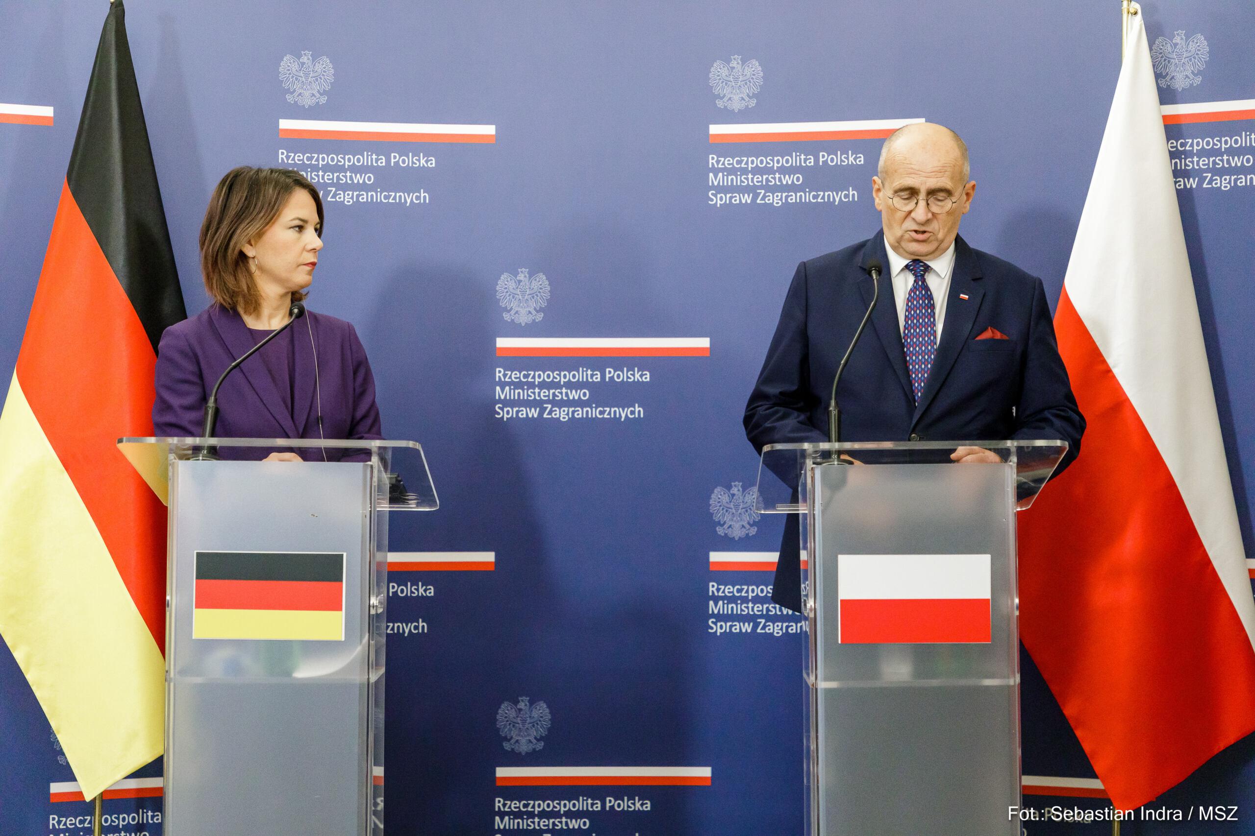 Minister spraw zagranicznych Niemiec Annalena Baerbock i Zbigniew Rau