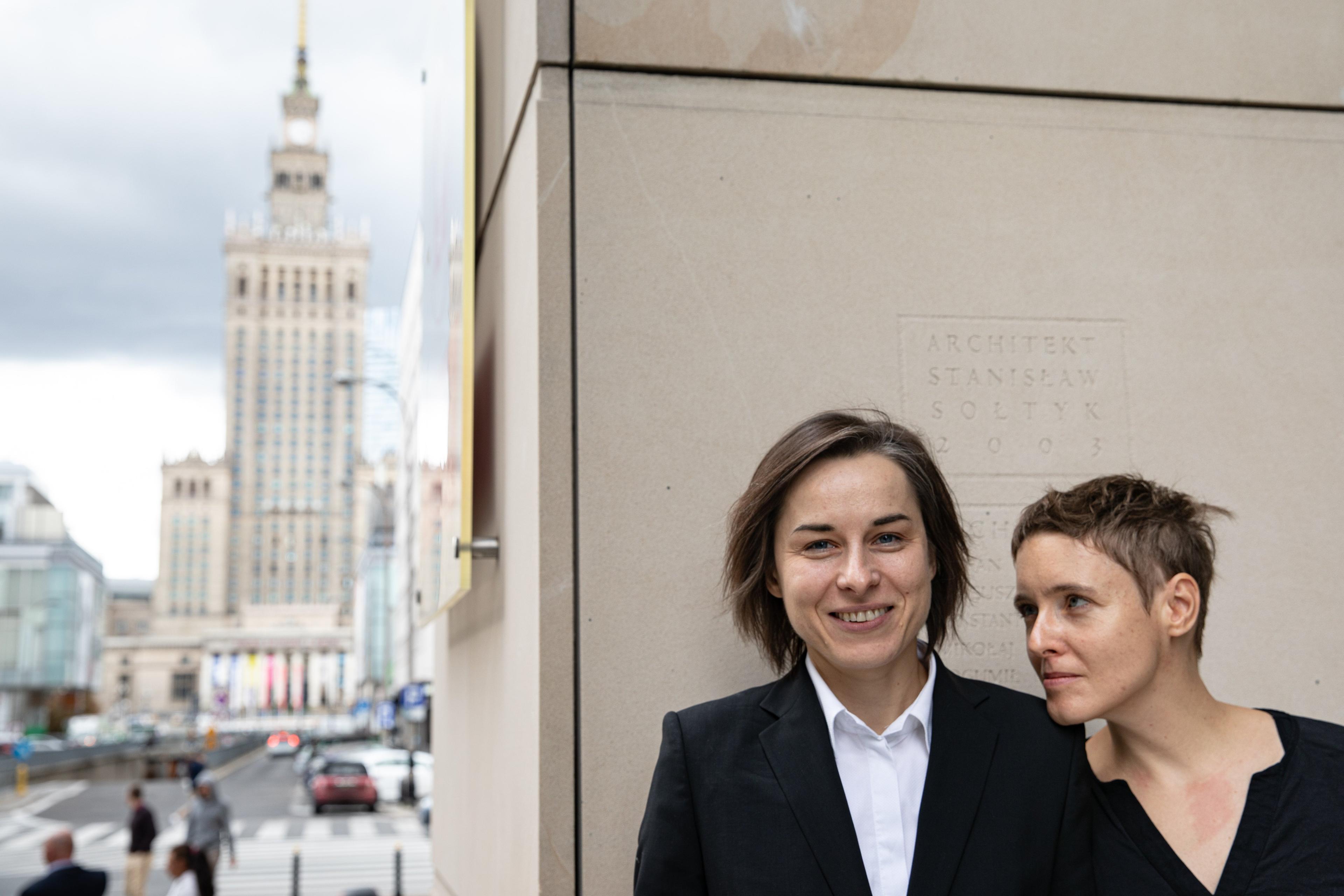18.09.2019 Warszawa , ul. Jasna 2/4 , Wojewodzki Sad Administracyjny . (Od lewej): Emilia Barabasz i Agata Kowalska . 
Fot. Dawid Zuchowicz / Agencja Wyborcza.pl