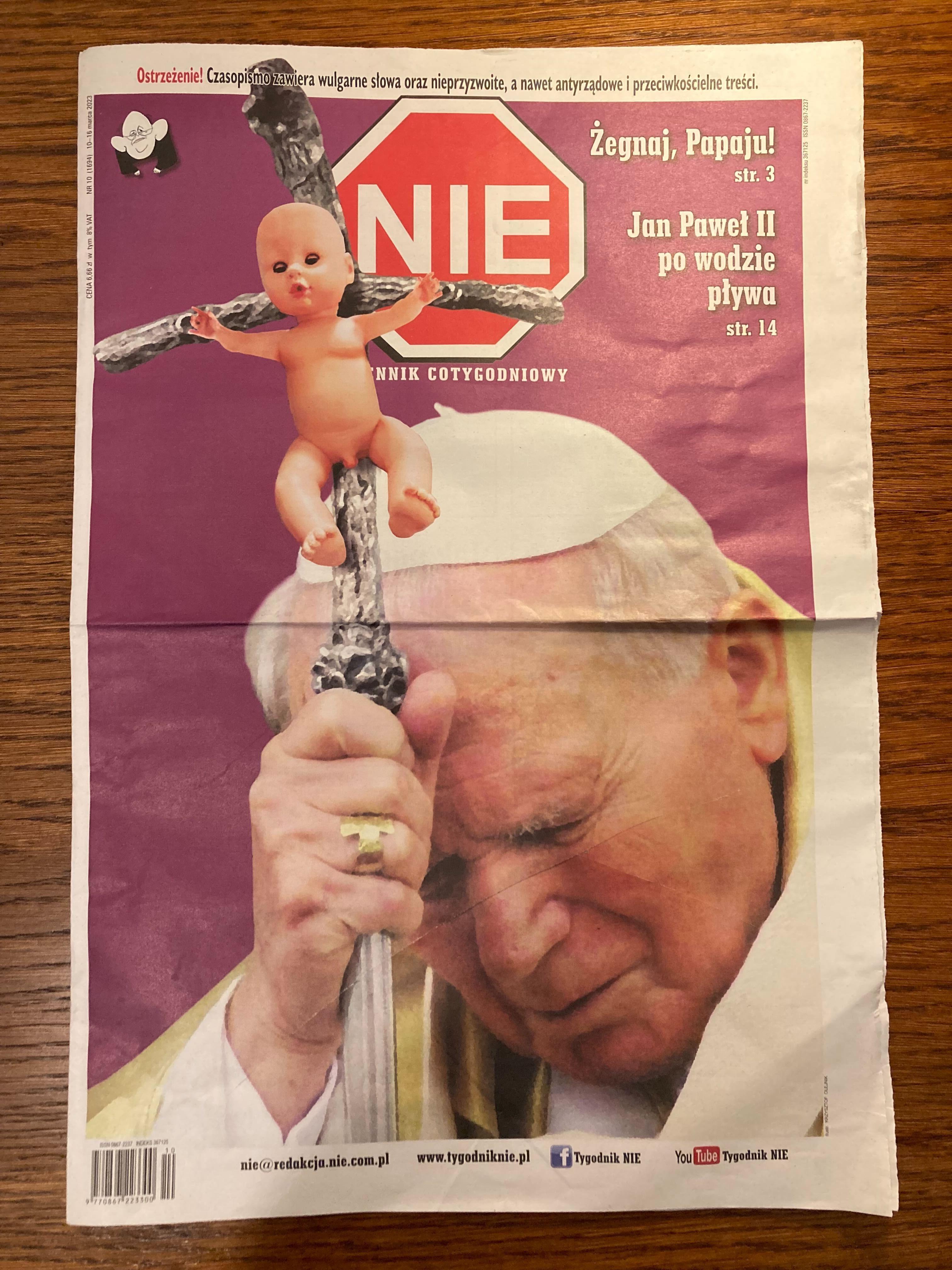 Okładka tygodnika "NIE" z Janem Pawłem II.