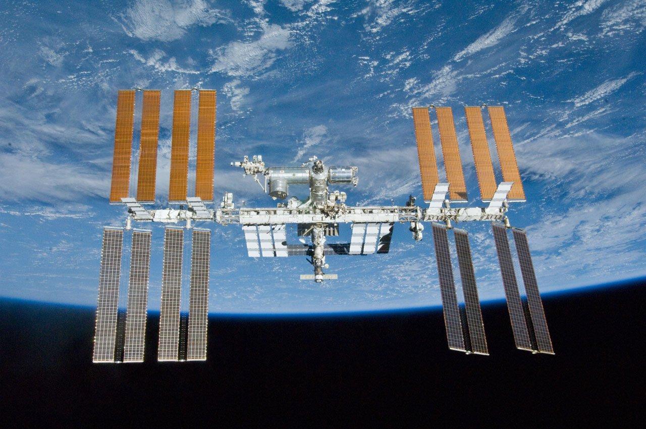 Międzynarodowa Stacja Kosmiczna. Kosmos