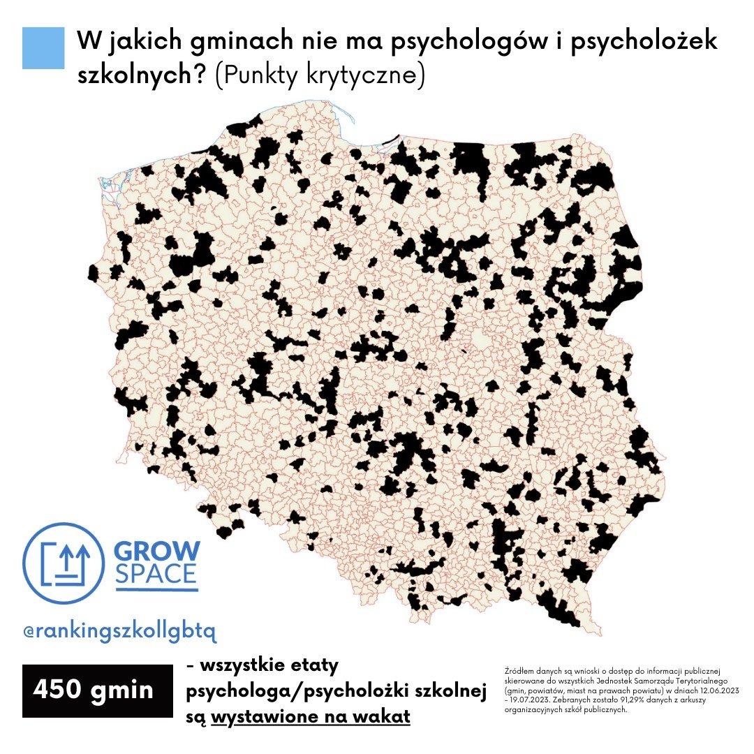 Mapa Polski z podziałem na gminy, na czarno zaznaczone gminy, w których nieobsadzony jest żaden etat dla psychologa lub psycholożki szkolnej.
