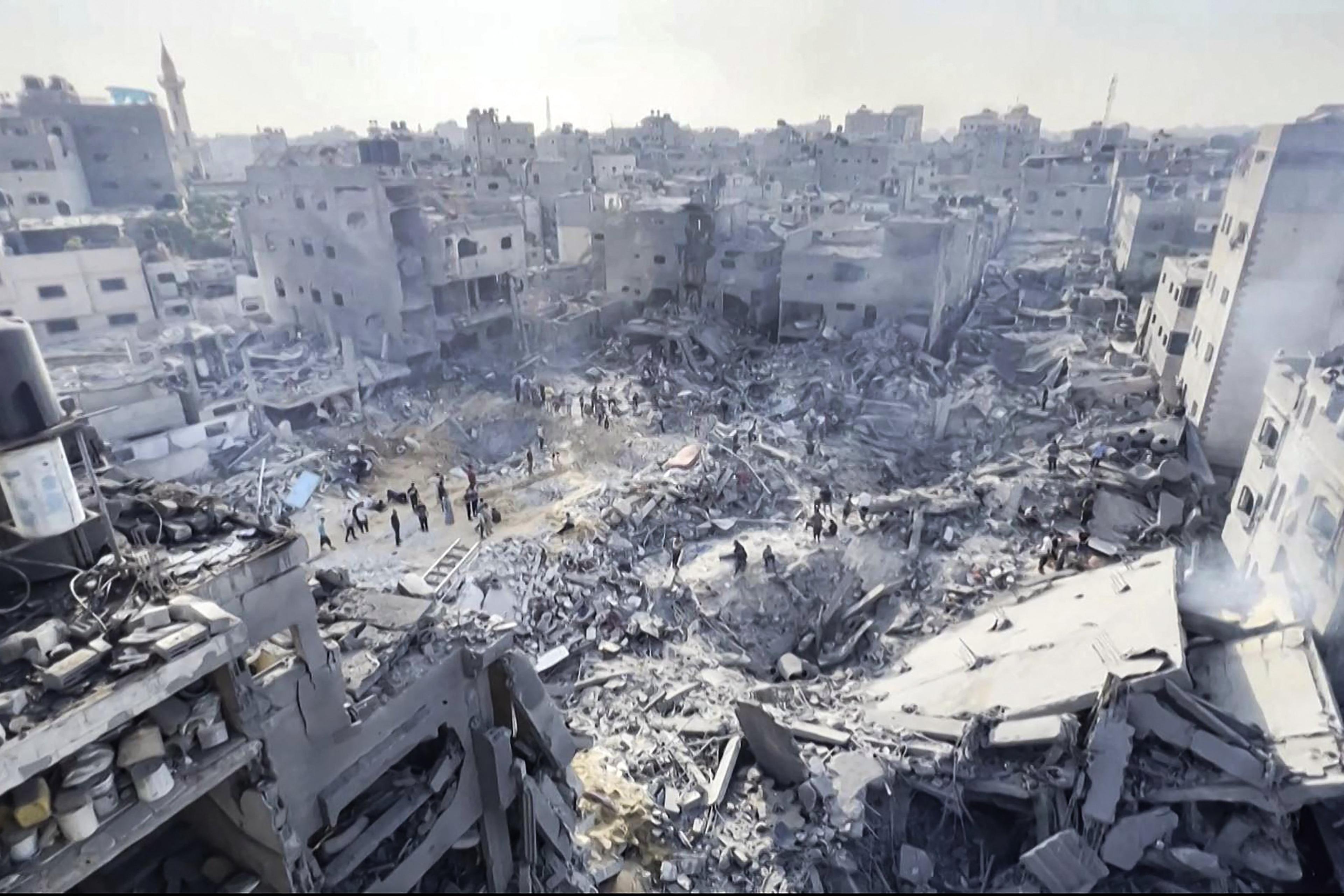 Miasto po bombardowaniu (zdjęcie z góry)