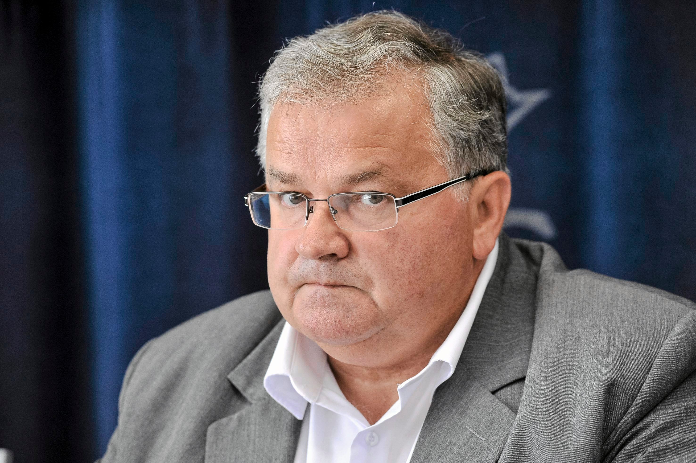 15.09.2014 Rzeszow , ul Hetmanska , biuro PiS . Posel do Parlamentu Europejskiego Stanislaw Ozog podczas konferencji prasowej nt : " Polska rezygnuje z programu operacyjnego Karpaty 2020 " .
Fot. Patryk Ogorzalek / Agencja Gazeta